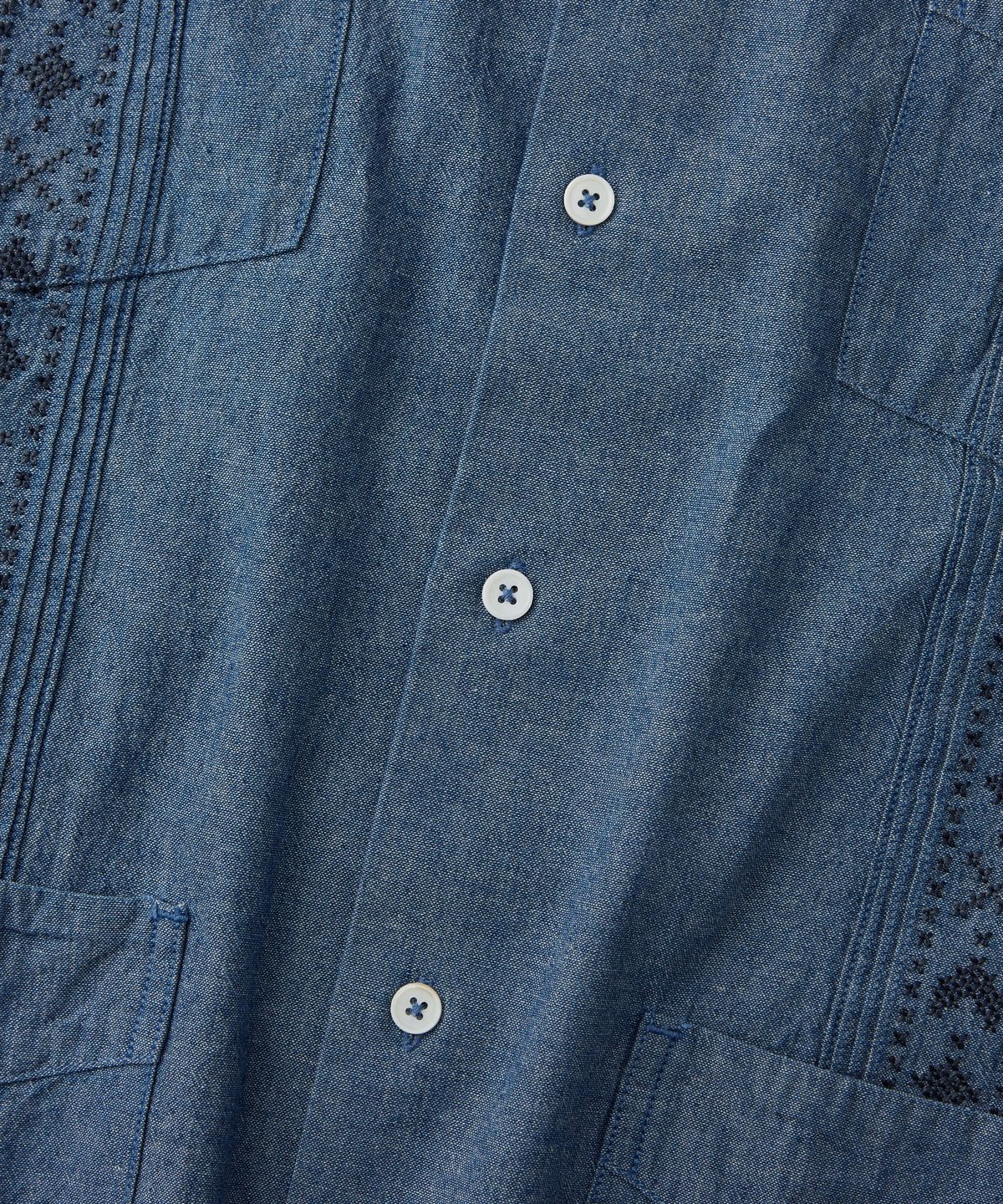 아웃스탠딩(OUTSTANDING) GUAYABERA CUBA EMD HALF SHIRT_L.BLUE