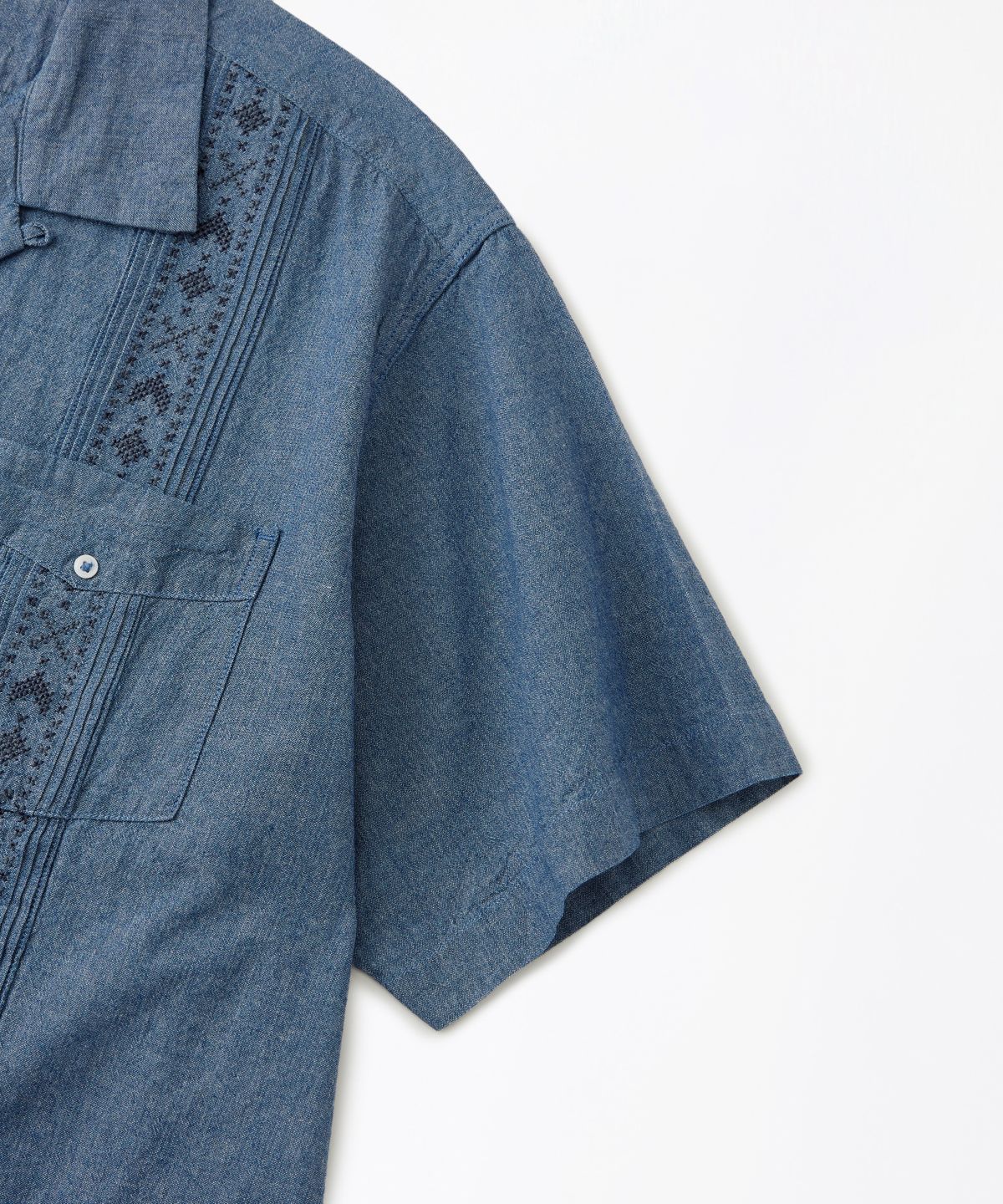 아웃스탠딩(OUTSTANDING) GUAYABERA CUBA EMD HALF SHIRT_L.BLUE