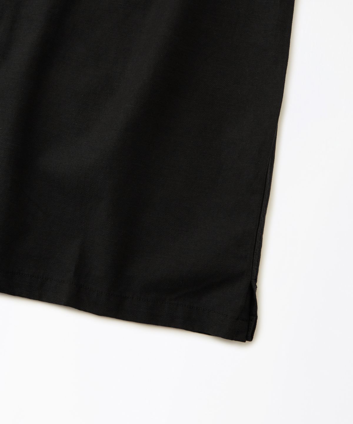 아웃스탠딩(OUTSTANDING) VINTAGE SOUVENIR HALF SHIRT_BLACK