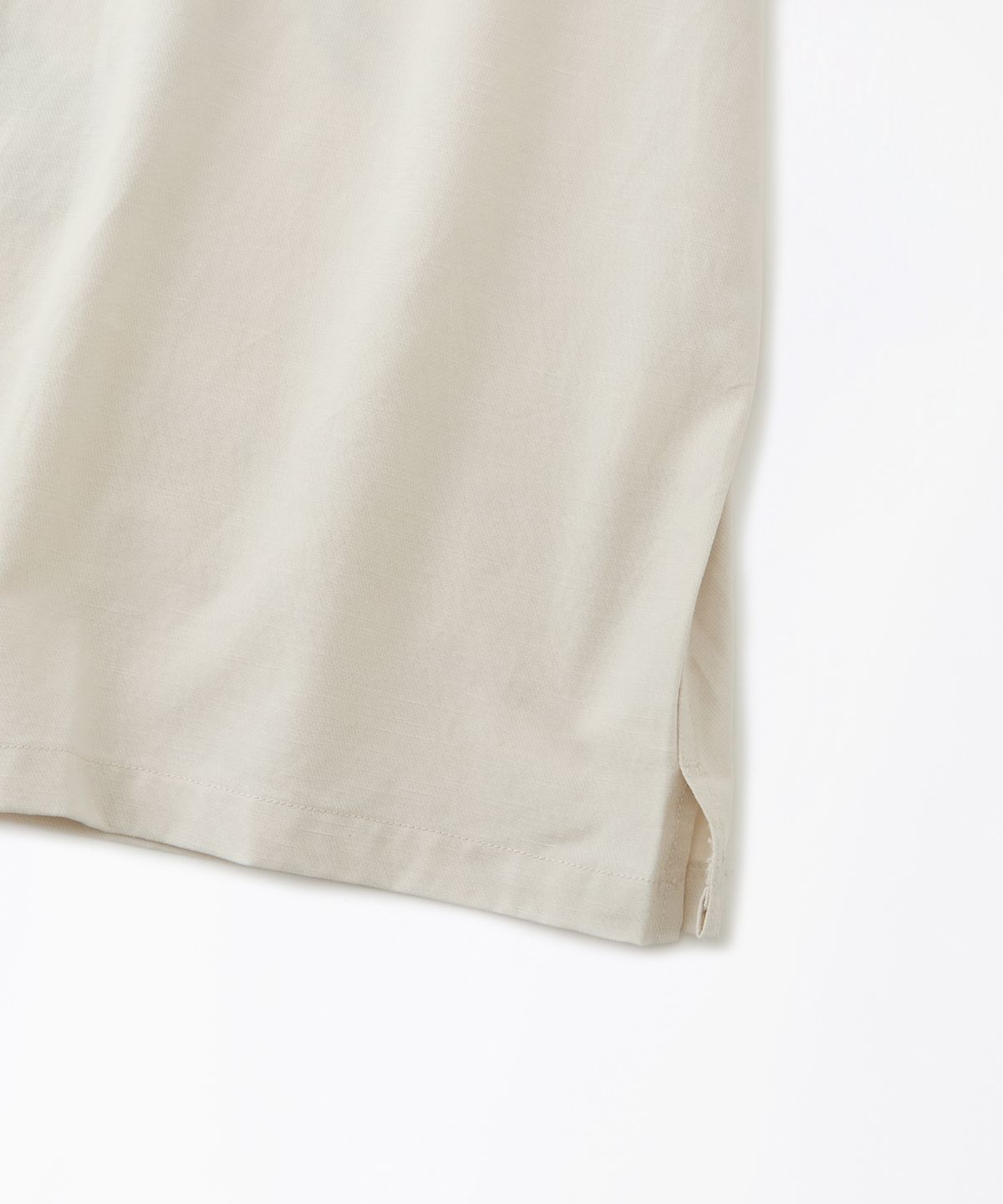 아웃스탠딩(OUTSTANDING) VINTAGE SOUVENIR HALF SHIRT_IVORY