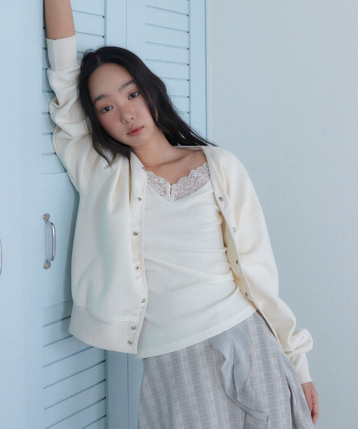 아우로(OURO) ESSENTIAL LACE SLIP TEE [ CREAM ]