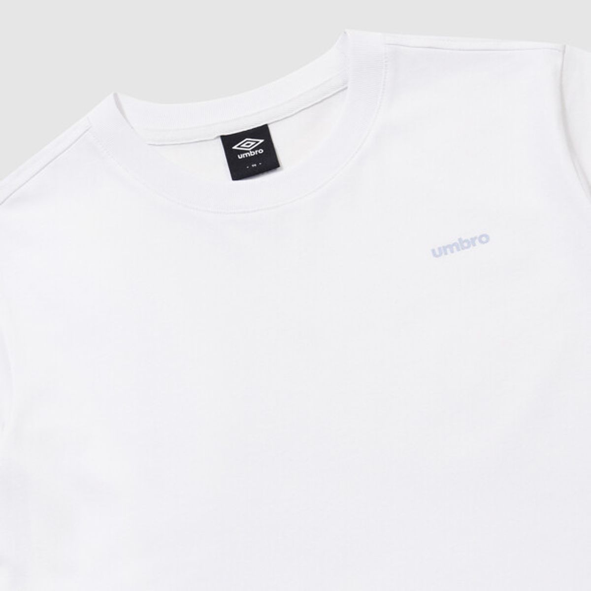 엄브로(UMBRO) 우먼스 레귤러핏 2PACK 반팔 티셔츠 화이트 UR222CRS51