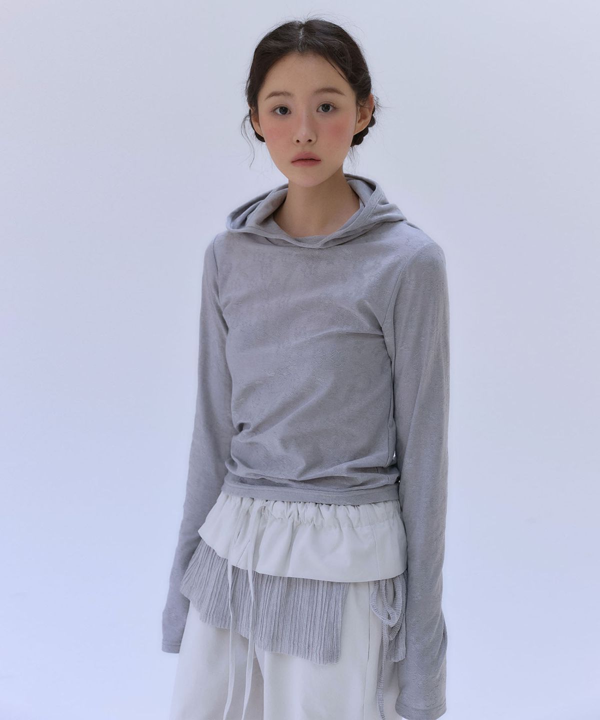 아우로(OURO) BACK OPEN HOOD TEE [ PALE GRAY ]