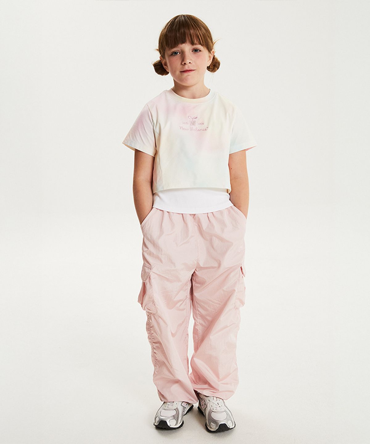 뉴발란스 키즈(NEWBALANCEKIDS) NBgC Cherry Blossom_아동 셔링 포인트 우븐 파라슈트 팬츠 NK9LG2771G25