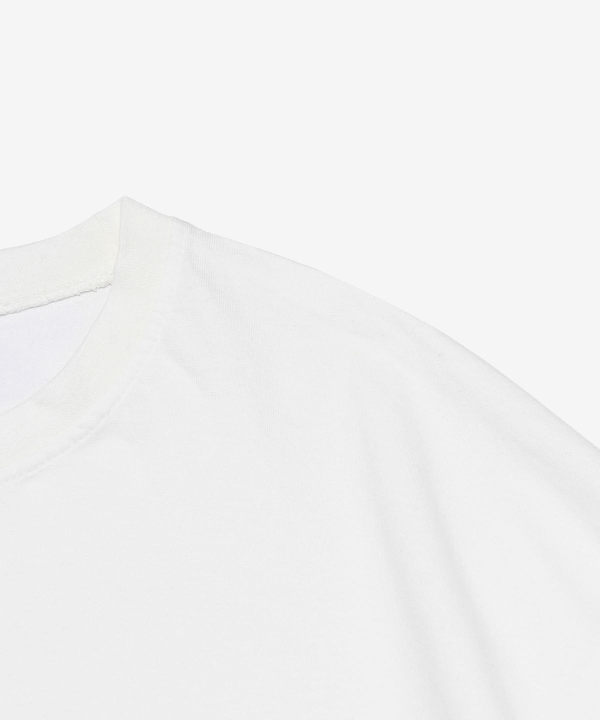 테일러 스튜디오(TAILOR STUDIO) 테일러 유니브 그래픽 티셔츠 (화이트)