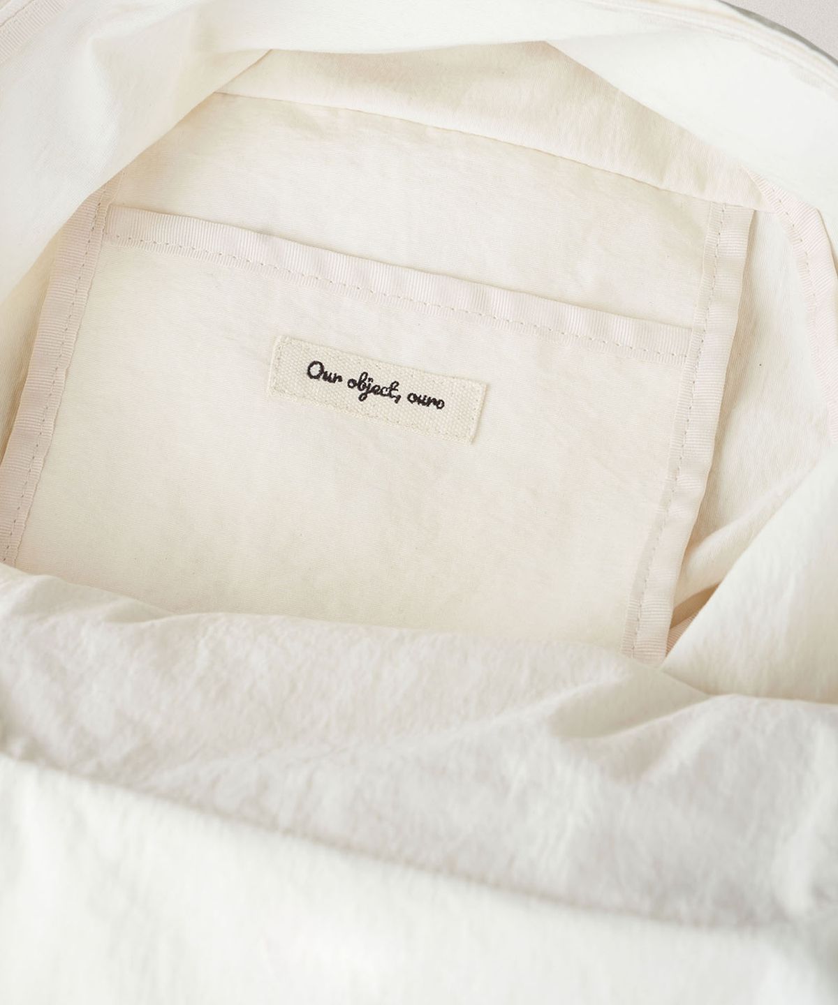 아우로(OURO) JAQUARD FLOWER BACKPACK [ CREAM ]