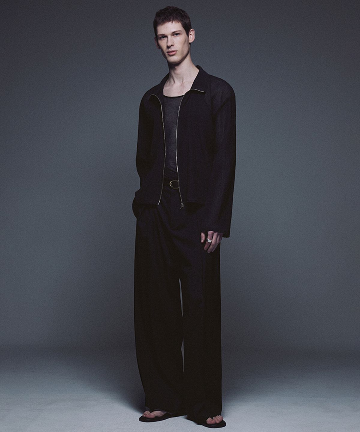 우마뭉(UMARMUNG) Crinkled Cotton Zipup Jacket_Black