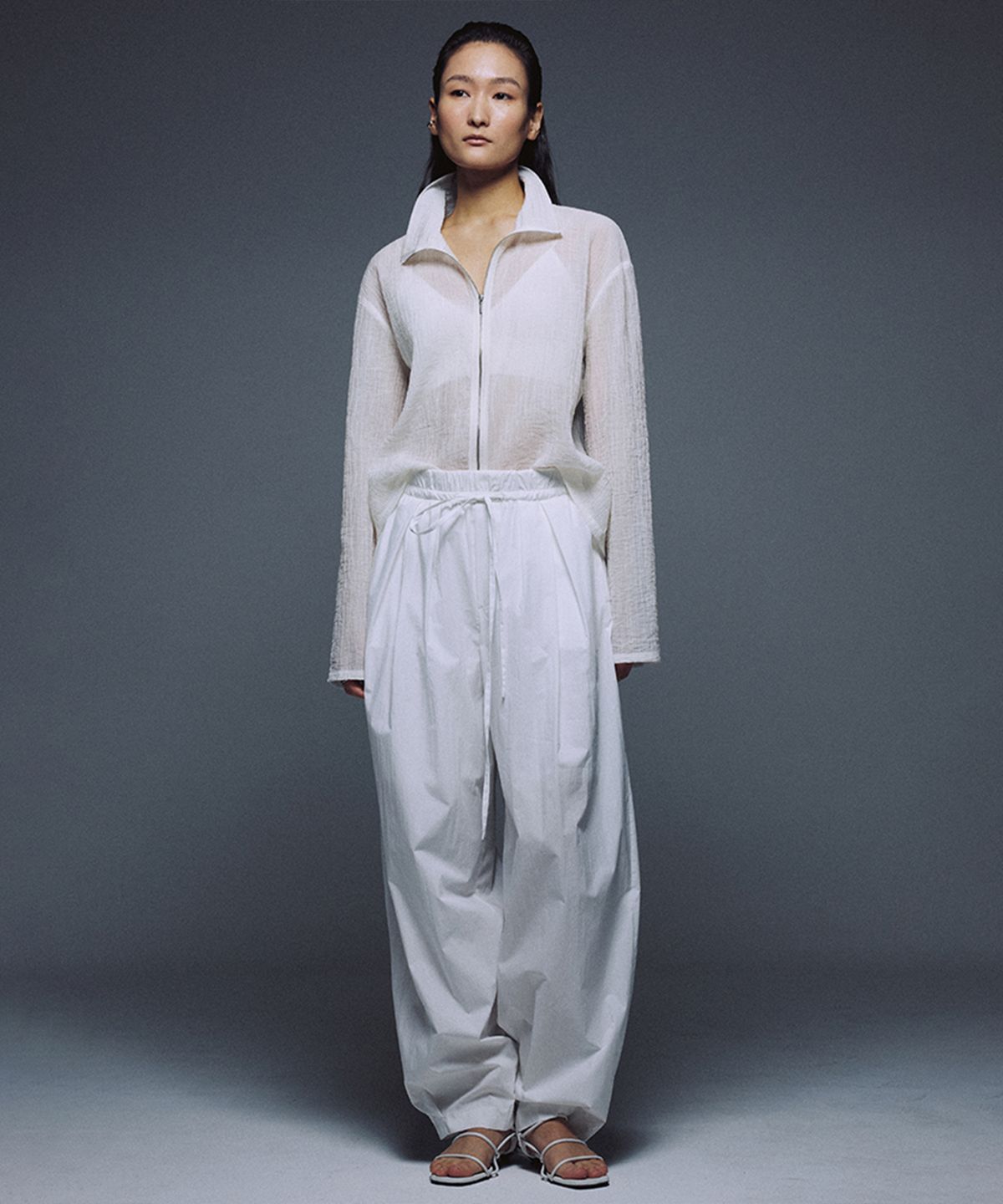우마뭉(UMARMUNG) Crinkled Cotton Zipup Jacket_White