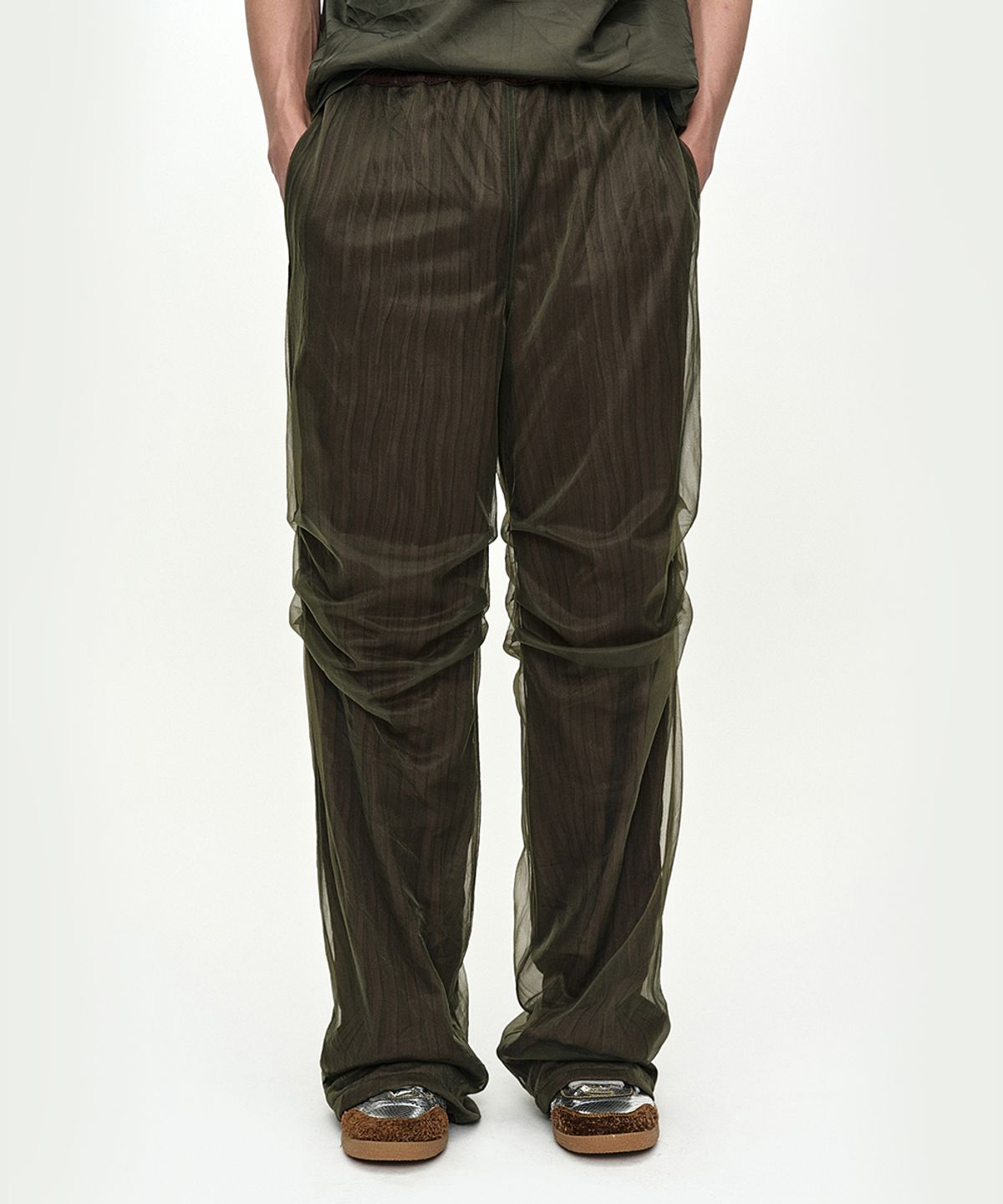 앤더슨벨(ADSB ANDERSSON BELL) OVERLAY PLEATS WIDE-LEG TROUSERS apa908m(KHAKI BROWN)