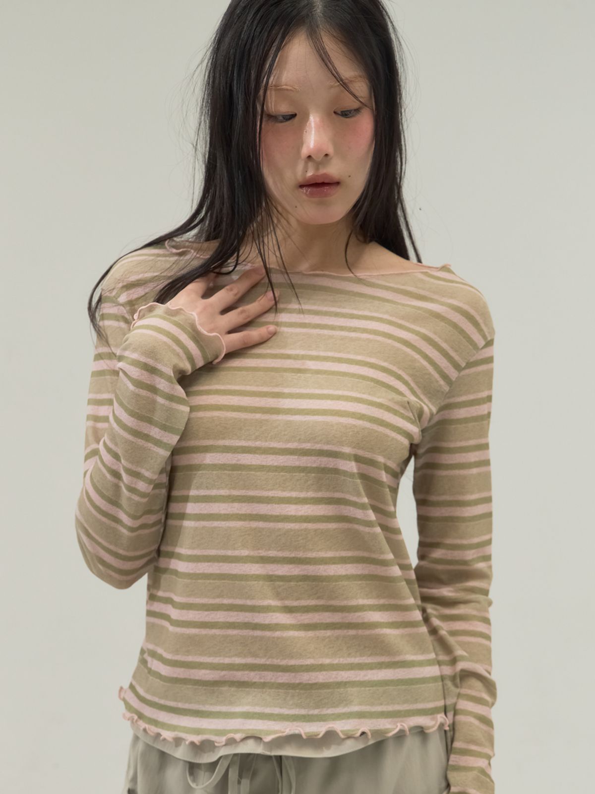 쏘리, 투 머치 러브(SORRY, TOO MUCH LOVE) Faded  Stripe Boatneck Top_Pink