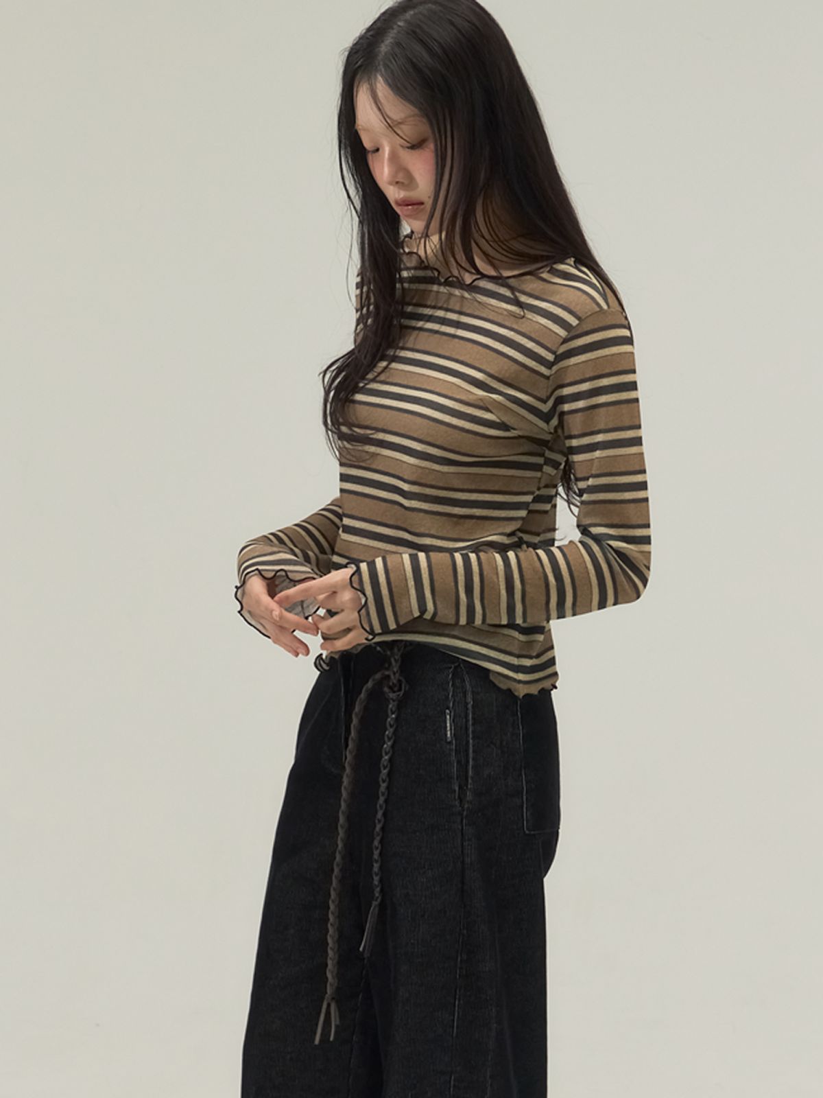 쏘리, 투 머치 러브(SORRY, TOO MUCH LOVE) Faded  Stripe Boatneck Top_Black