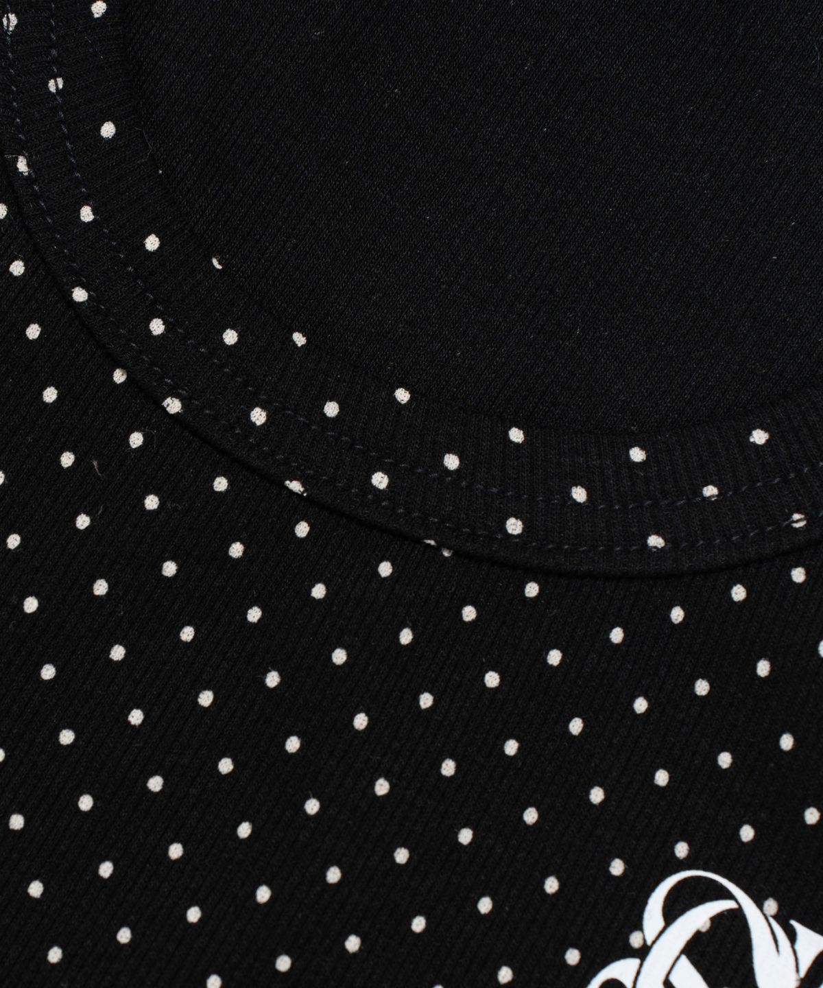서울어패럴(SEOUL APPAREL) 도트 라운드 슬리브리스 (블랙)
