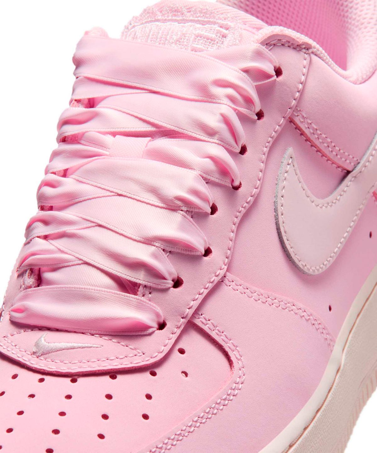 나이키(NIKE) 에어 포스 1 레트로 프리미엄 W - 핑크 폼:펄 핑크 / IR0871-600