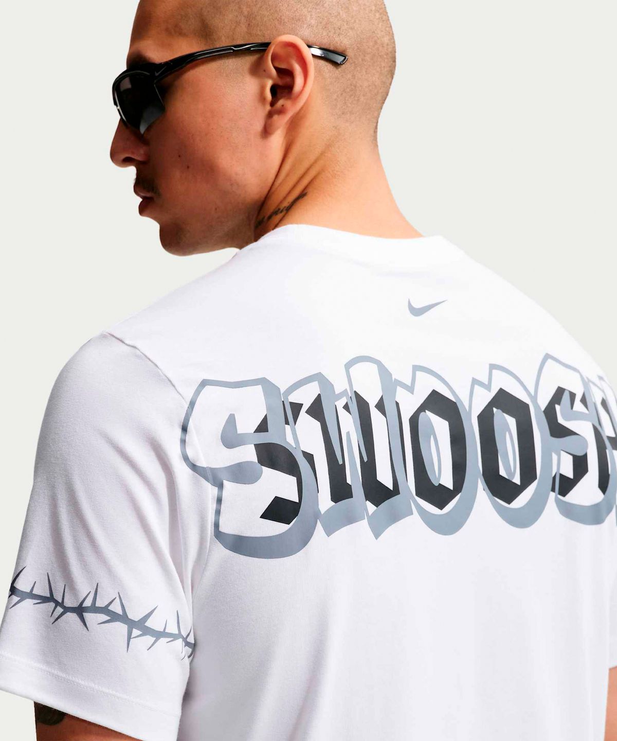 나이키(NIKE) 스포츠웨어 티셔츠 M  - 화이트 / IR6861-100