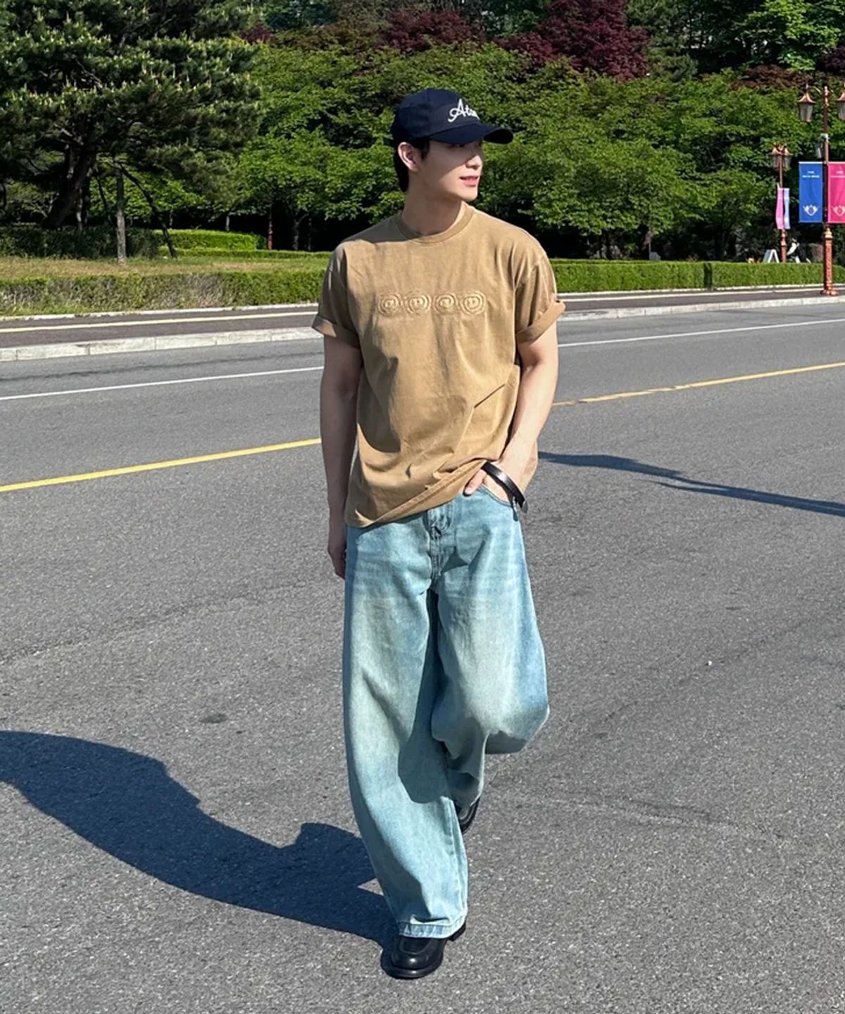 인템포무드(INTEMPOMOOD) 스크롤 메이즈 티셔츠 : 3컬러