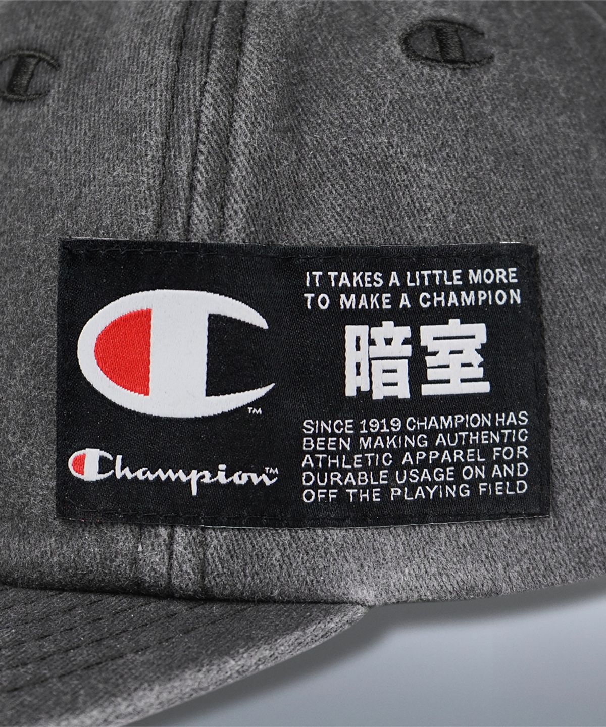 챔피온(CHAMPION) 챔피온 X 다크룸 스튜디오 6패널 볼캡 Charcoal