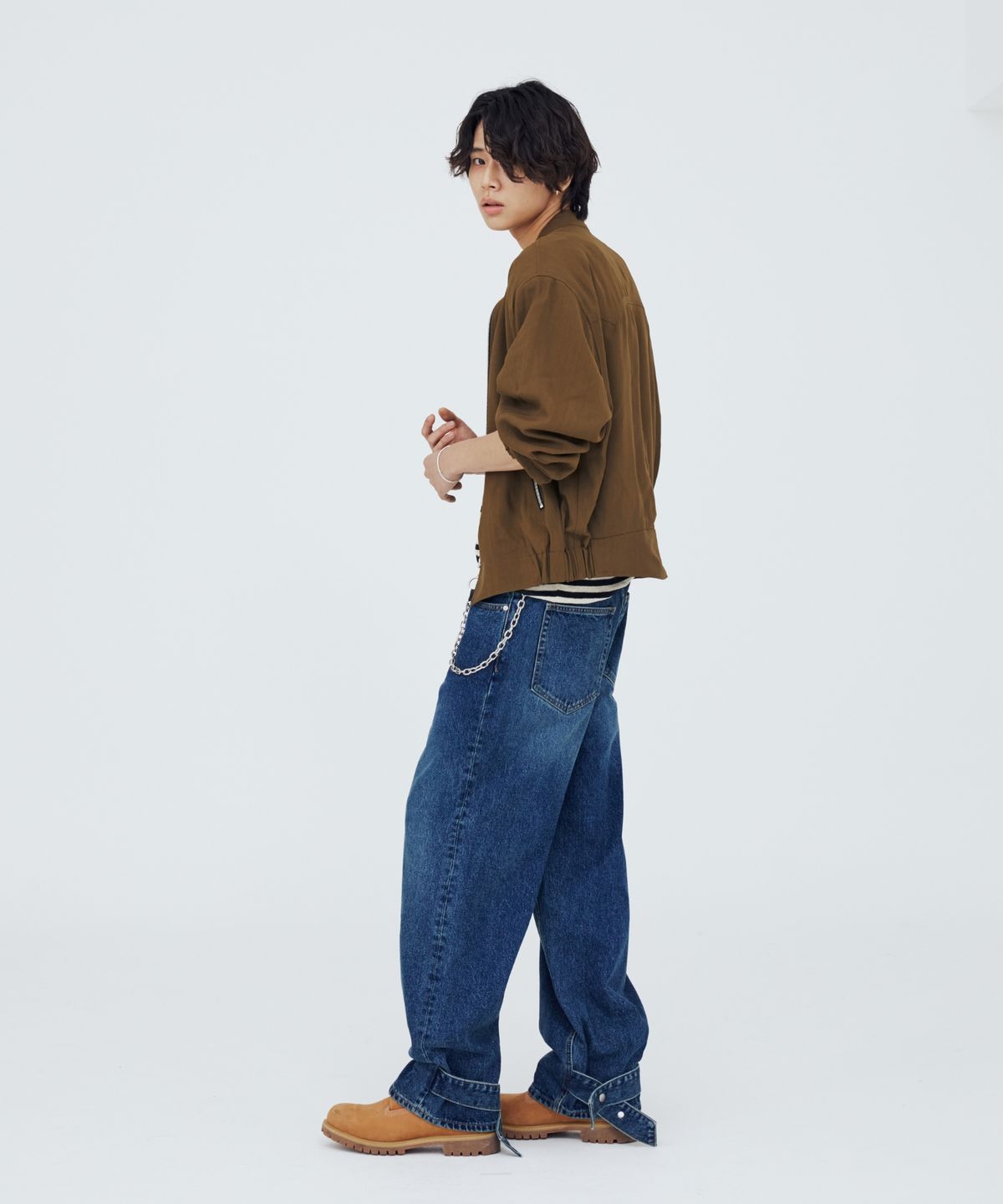 모덴아르더(MODEN ARDOR) 스트랩 스냅 와이드 데님 팬츠 (중청)