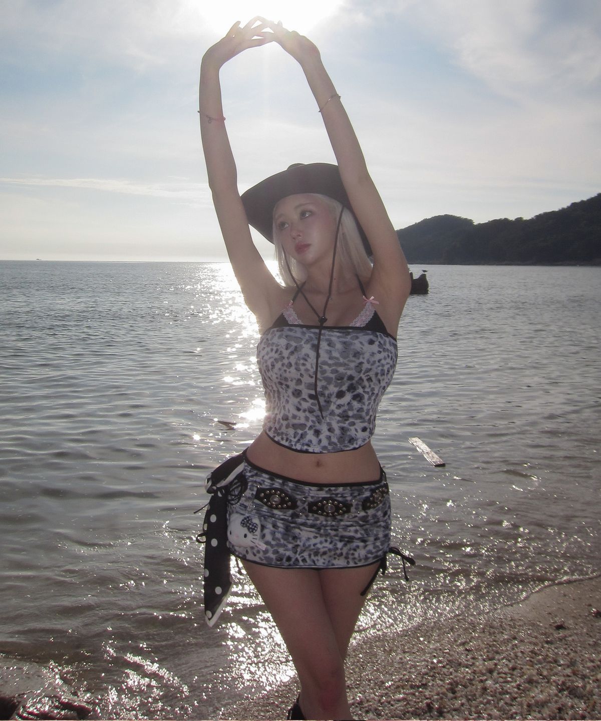로잔느(ROSEANNE) Reversible Mini Skirt (Noir Black/Leopard)