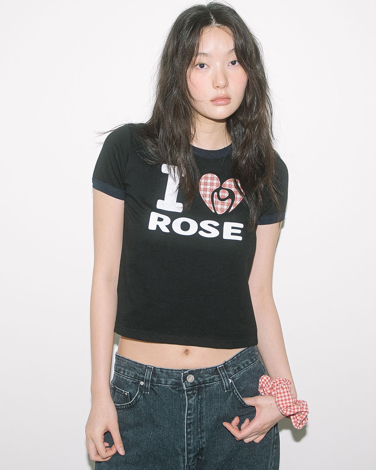 해비즘(HAVISM) I ROSE RINGER S/S TEE(BLACK)