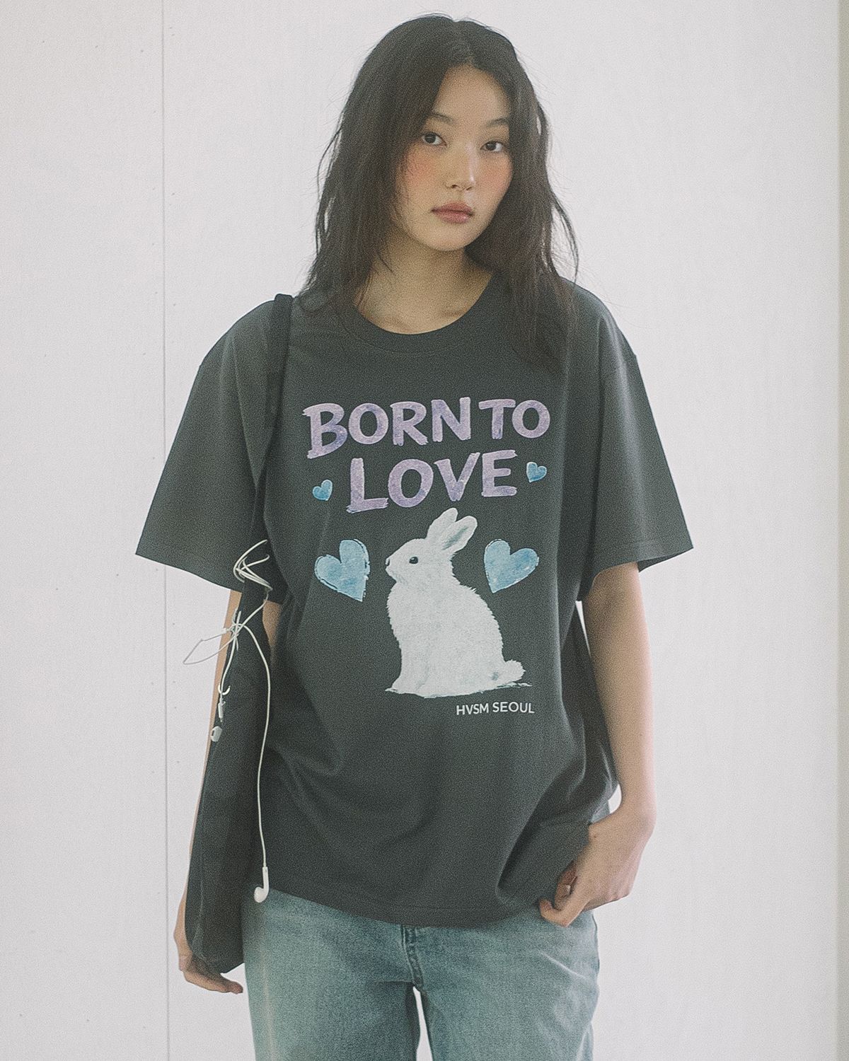 해비즘(HAVISM) BORN TO LOVE S/S TEE(CHARCOAL)