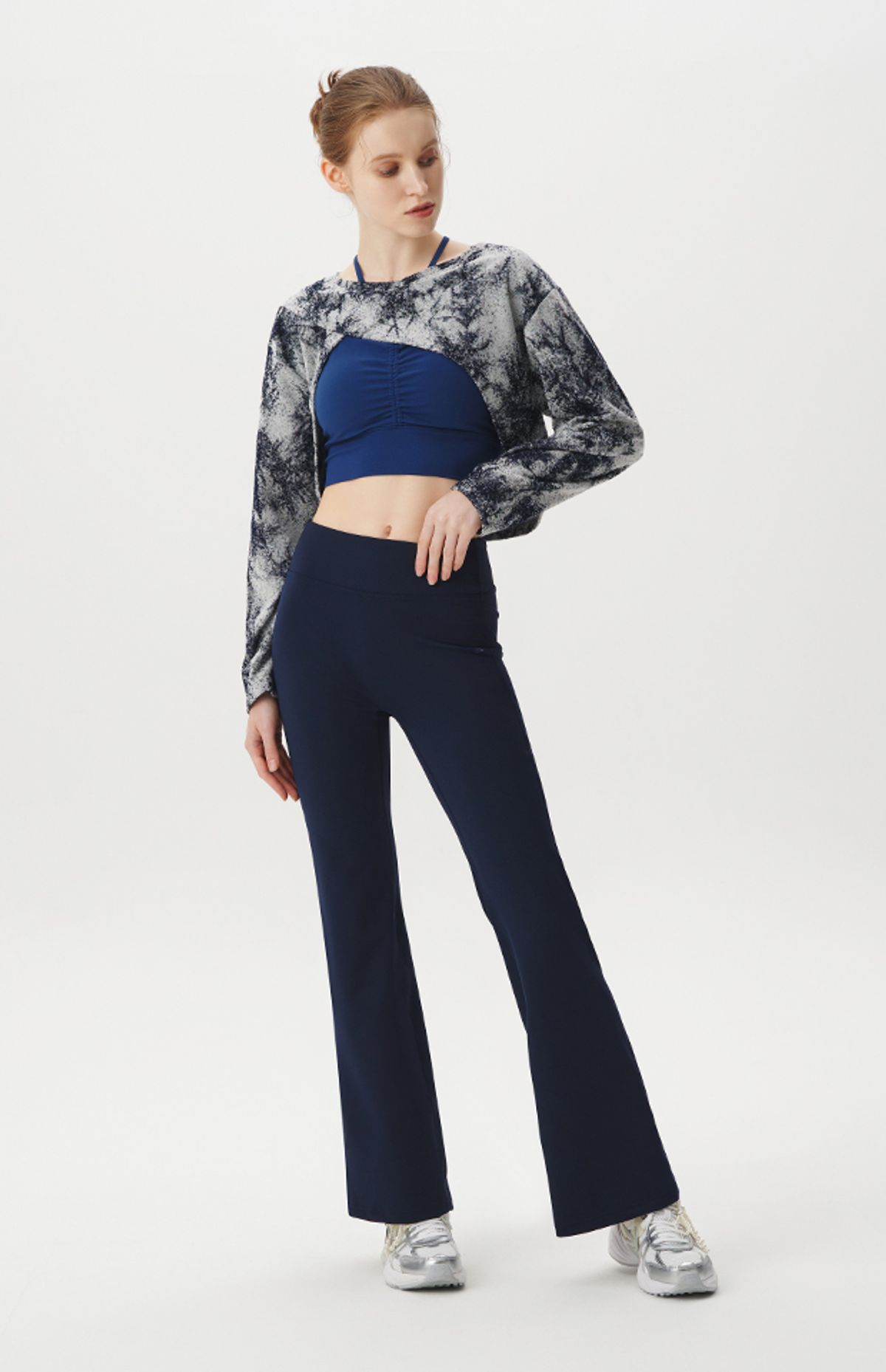위뜨(HUIT) 포켓 부츠컷 기모 레깅스 HTWLE4L12T