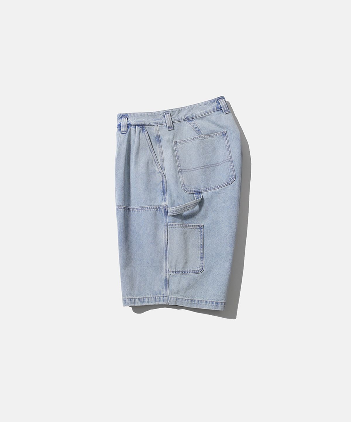 모이프(MOIF) [SS26] WIDE CARPENTER DENIM SHORTS / BLEACHED INDIGO