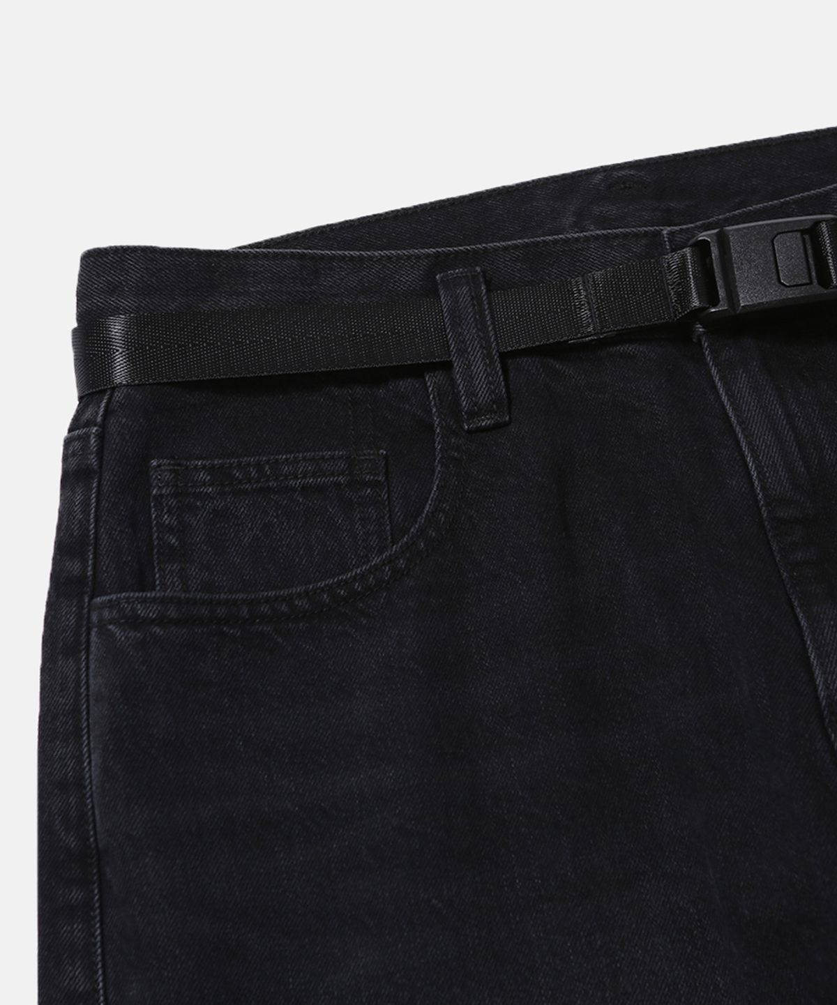 모이프(MOIF) [SS26] WIDE 6P BELTED DENIM PANTS / RINSED BLACK