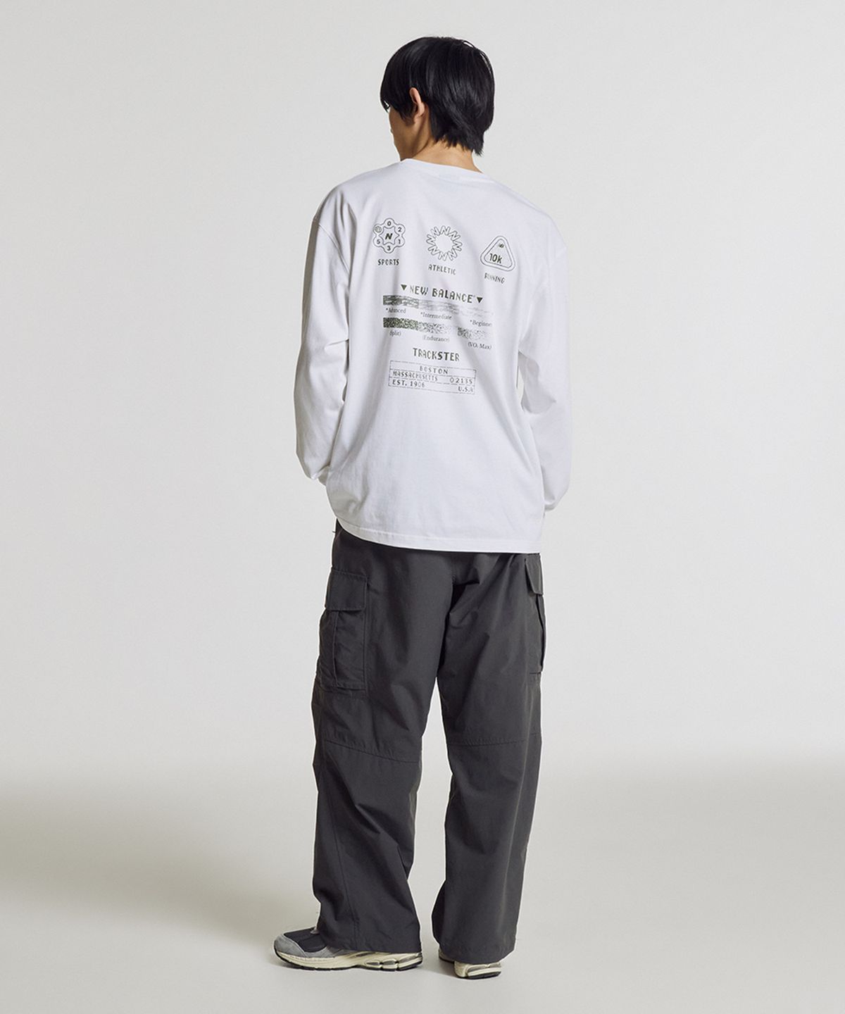 뉴발란스(NEW BALANCE) NBNDG31703 / UNI 트랙스터 긴팔 티셔츠 (WHITE)