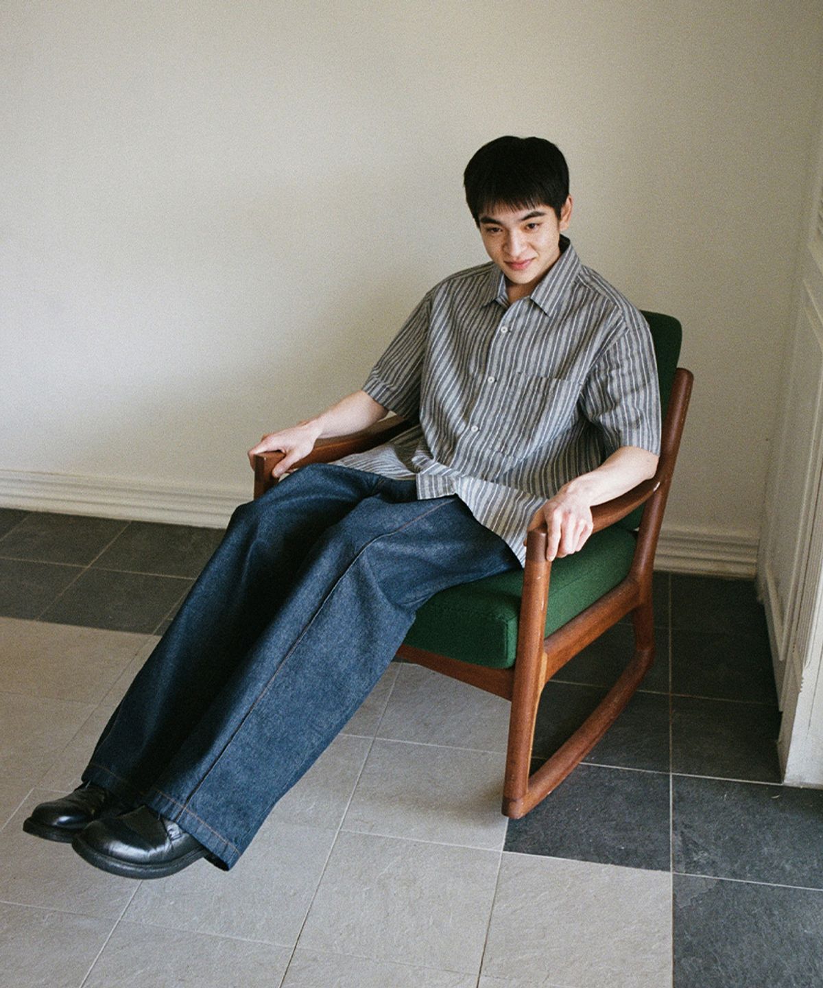 홀리선(HORLISUN) Joshua Chambray Stripe Shirt Navy