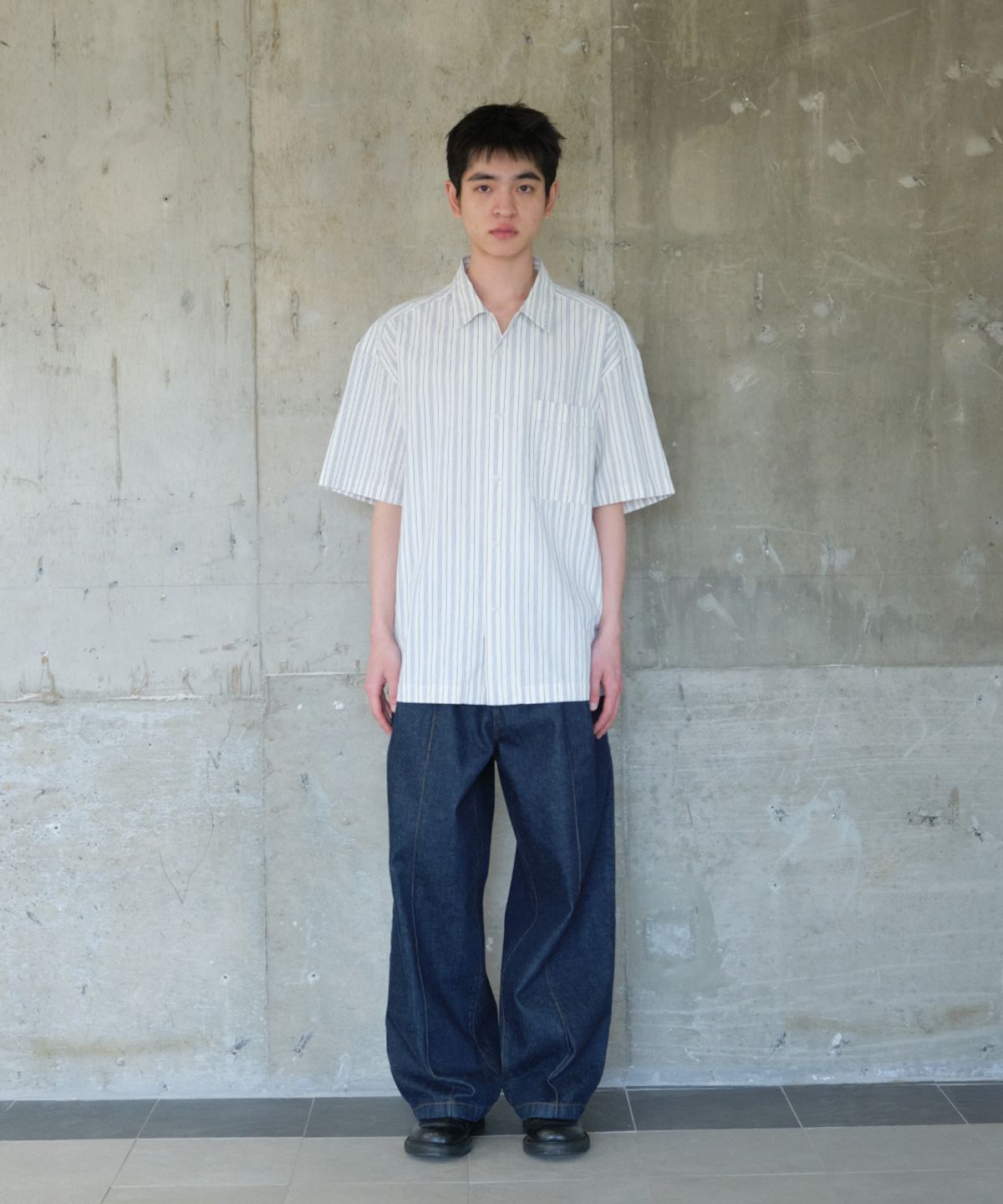 홀리선(HORLISUN) Joshua Chambray Stripe Shirt Ecru