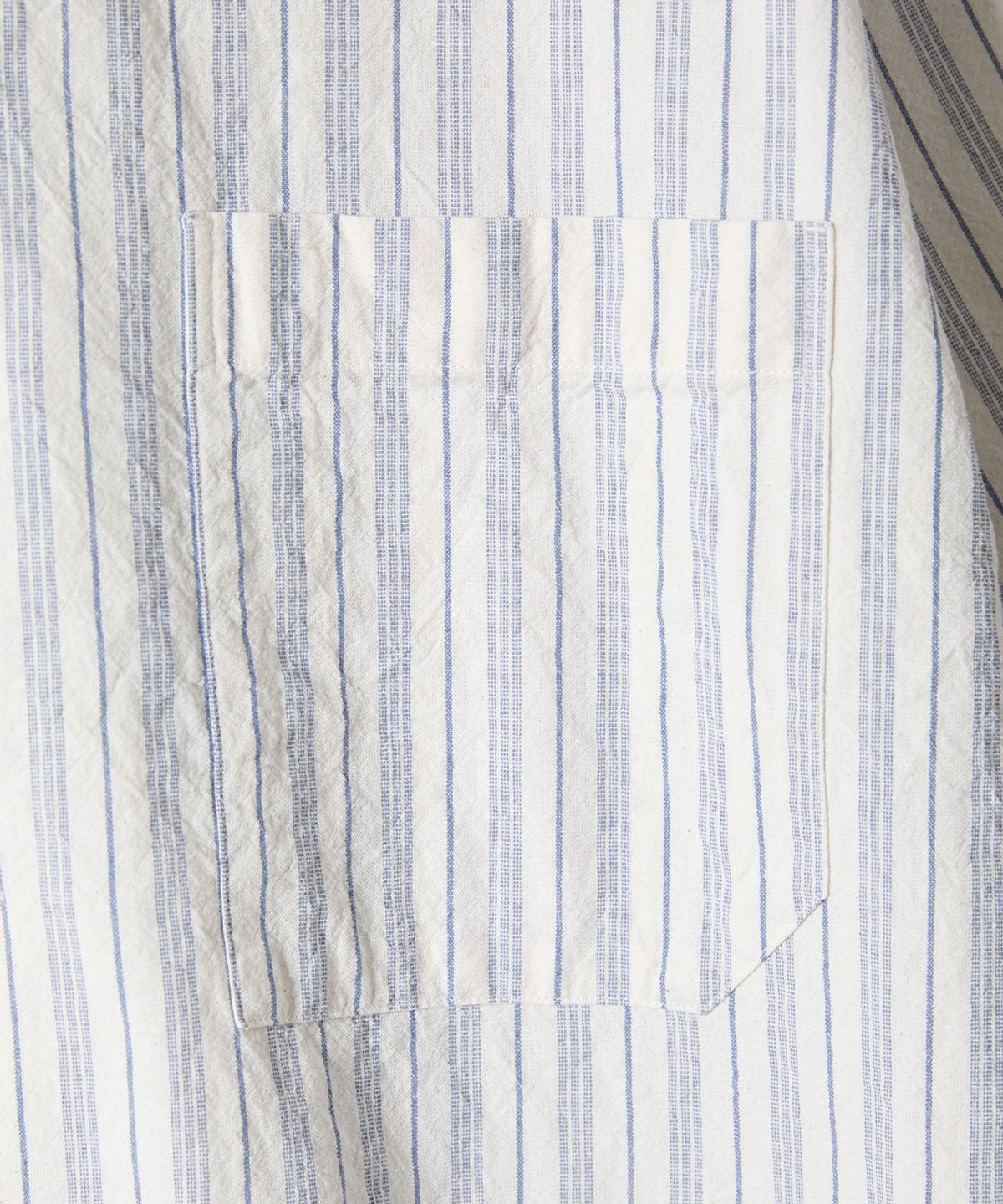 홀리선(HORLISUN) Joshua Chambray Stripe Shirt Ecru