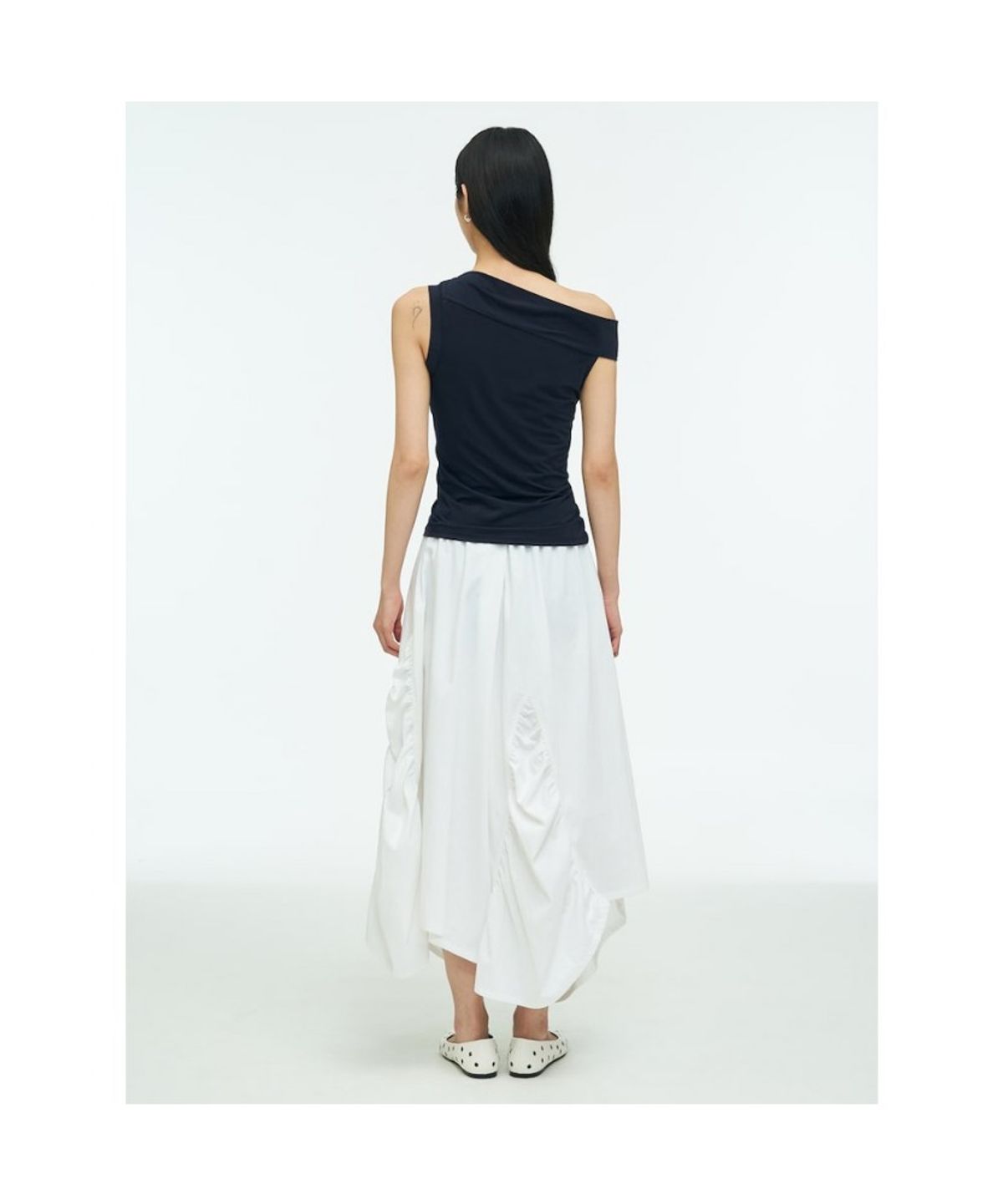 앙개(ANGGAE) Unbalanced Mini Top  Navy