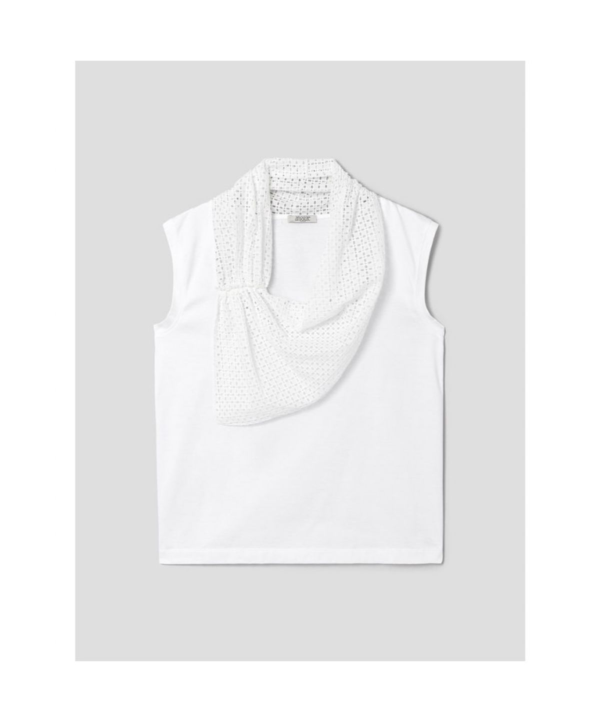 앙개(ANGGAE) Eyelet Scarf TShirt  White