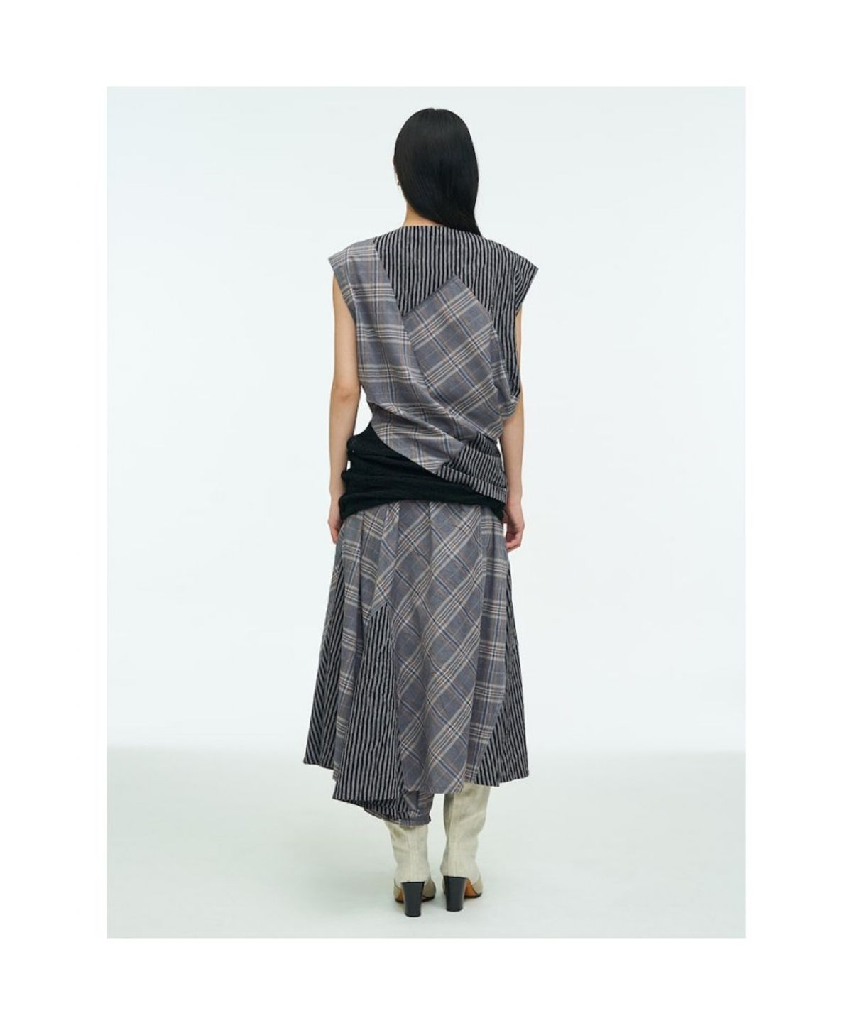 앙개(ANGGAE) Checkered Blouse  Grey