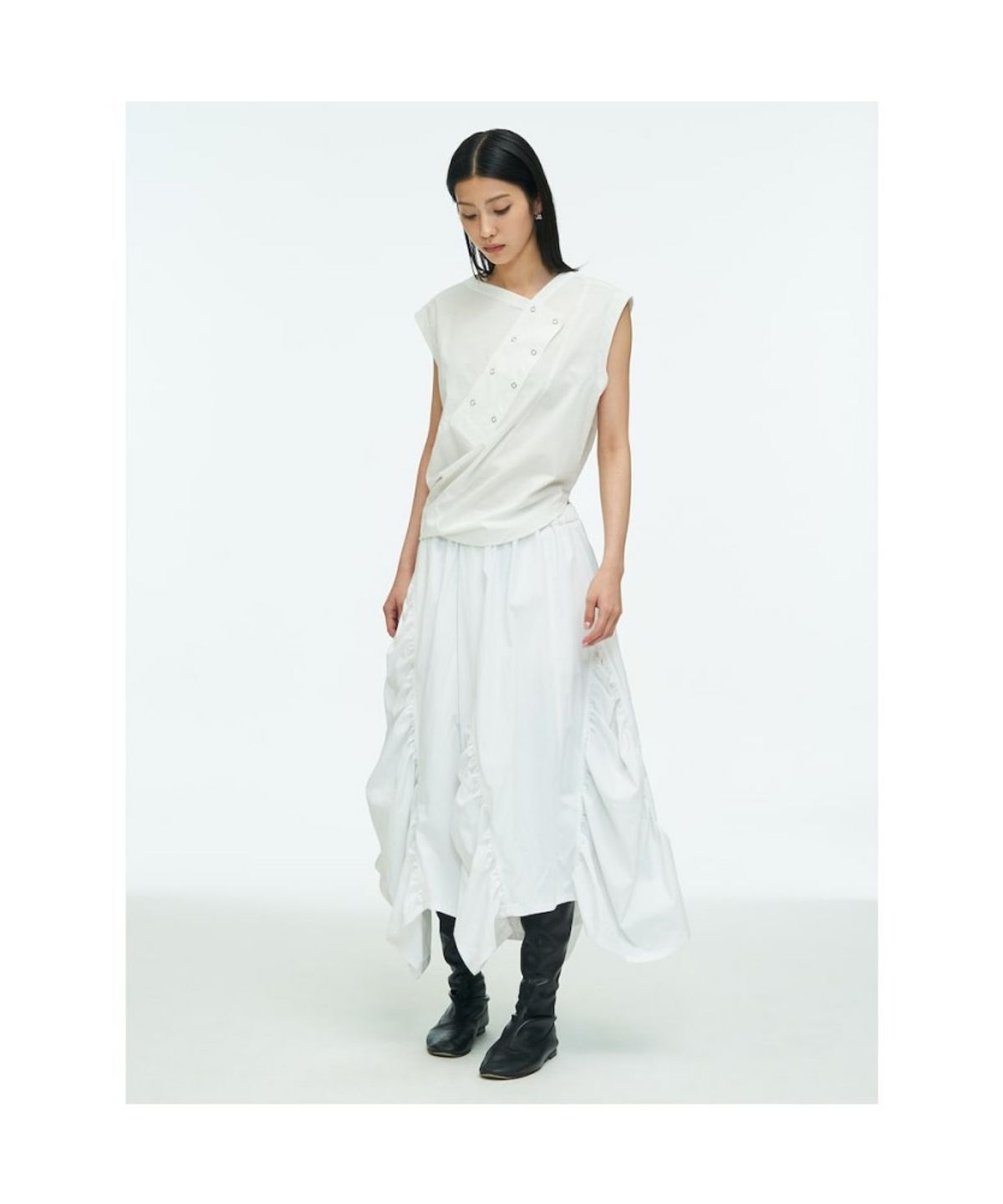 앙개(ANGGAE) Checkered Blouse  White