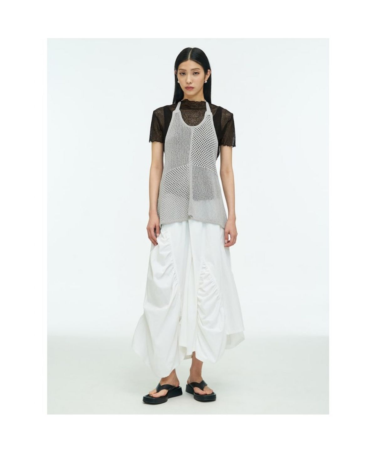 앙개(ANGGAE) Net Apron Top  Grey