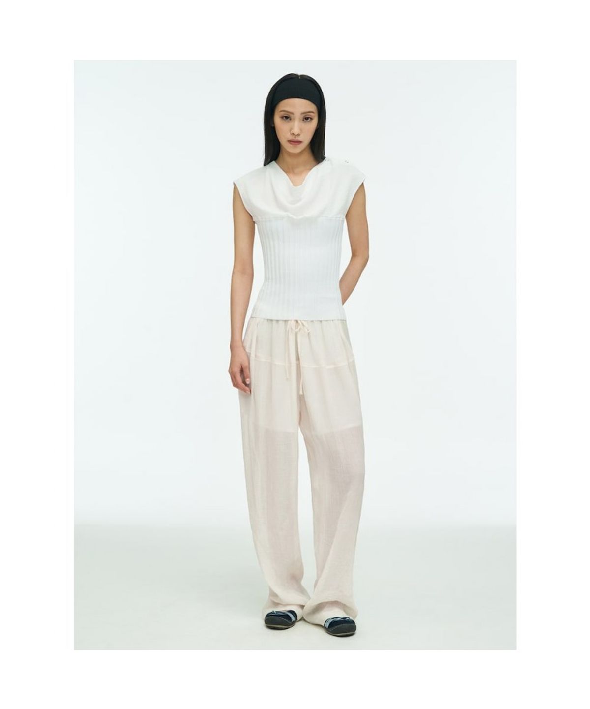 앙개(ANGGAE) Knit Tube Top  White