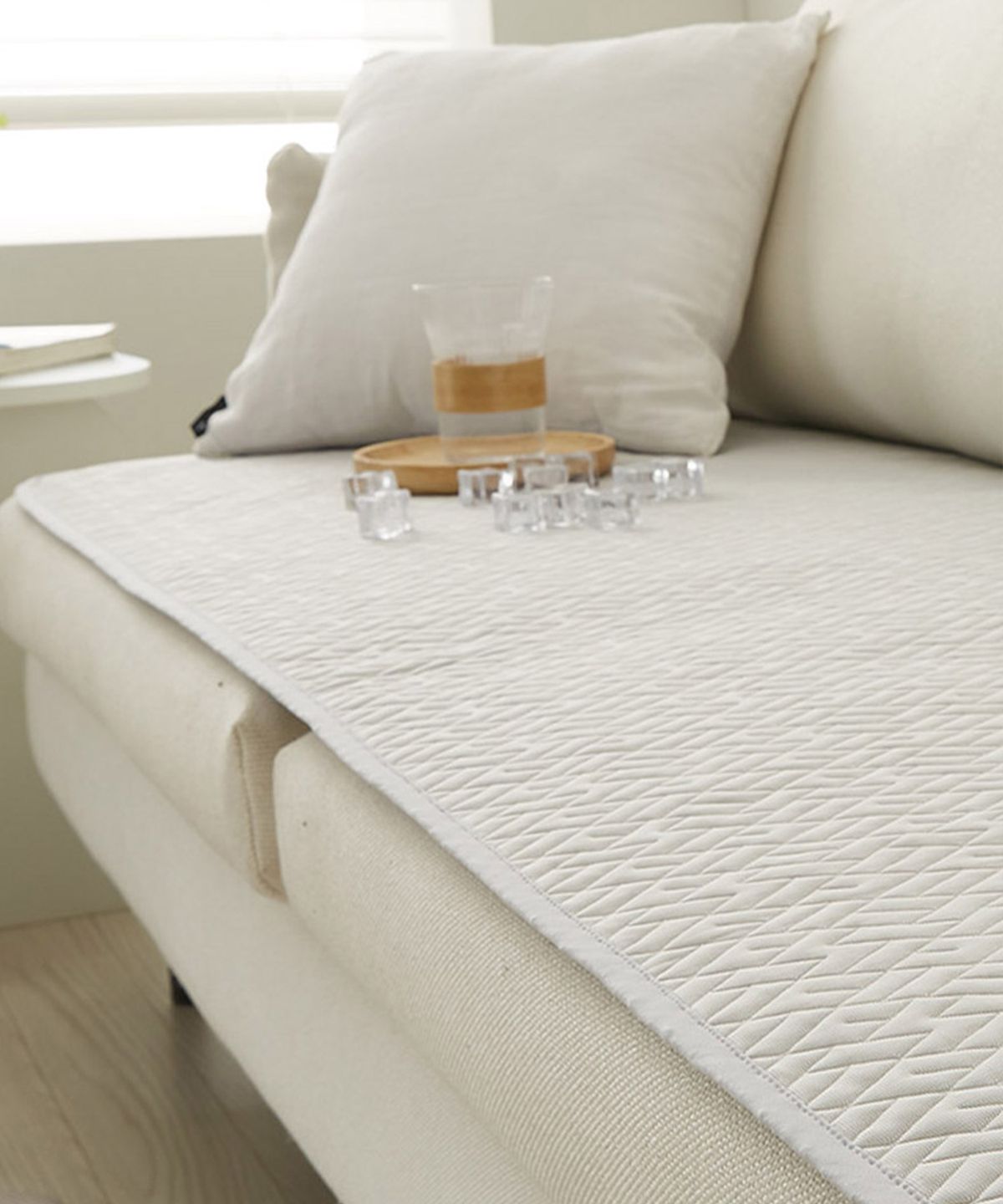 샤이닝홈(SHININGHOME) 샤르르 썸머쿨 3D 메쉬 냉감 소파패드 3단/4단/돌소파 3size 2컬러