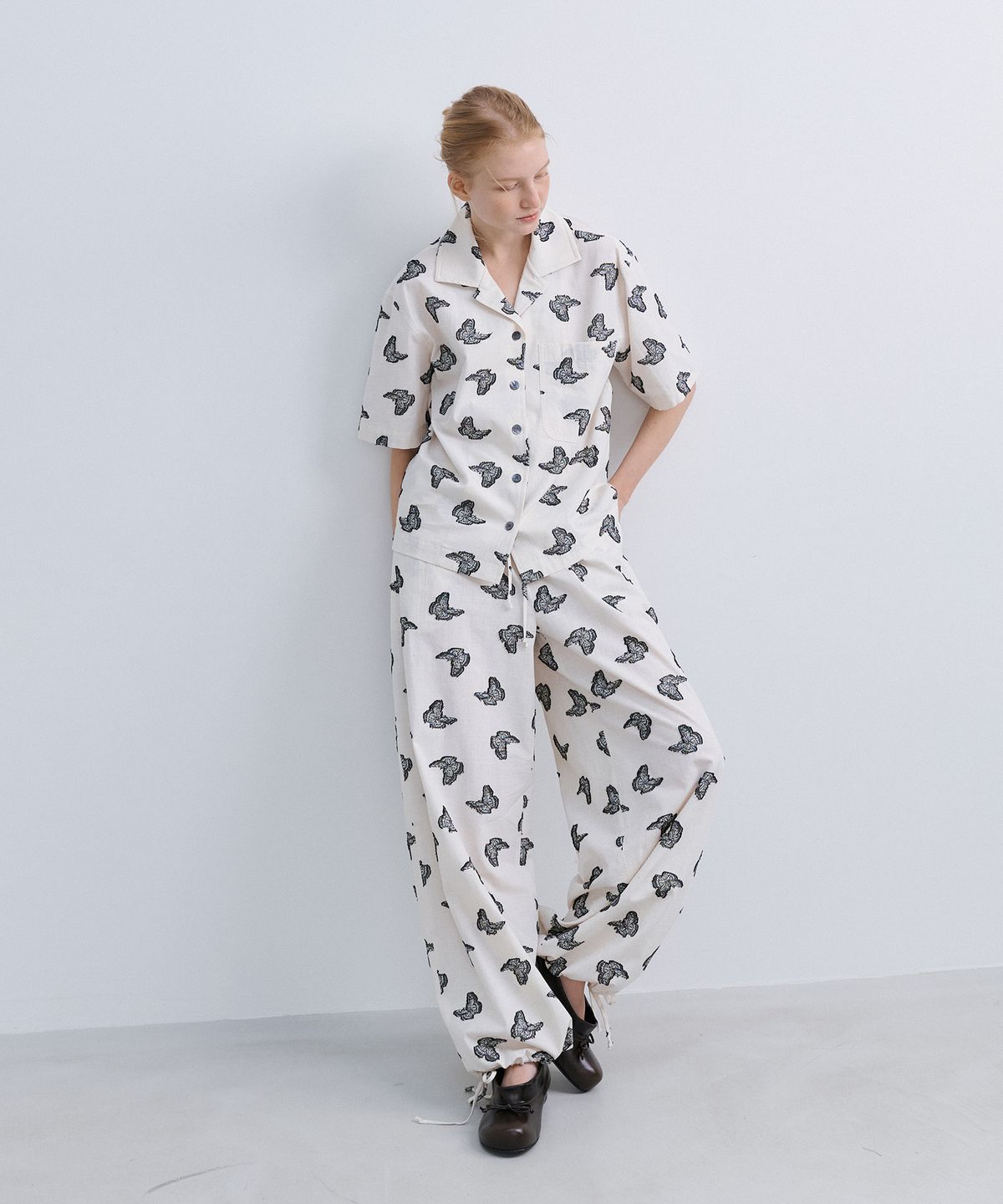 에핑글러(EPINGLER) JOGGER PANTS - IVORY