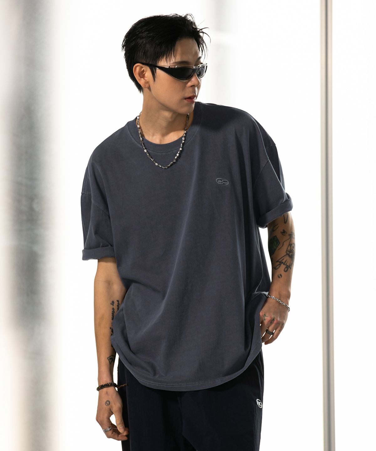 버닝카포네(BURNING CAPONE) BC 피그먼트 심볼자수 반팔 티셔츠 (NAVY)