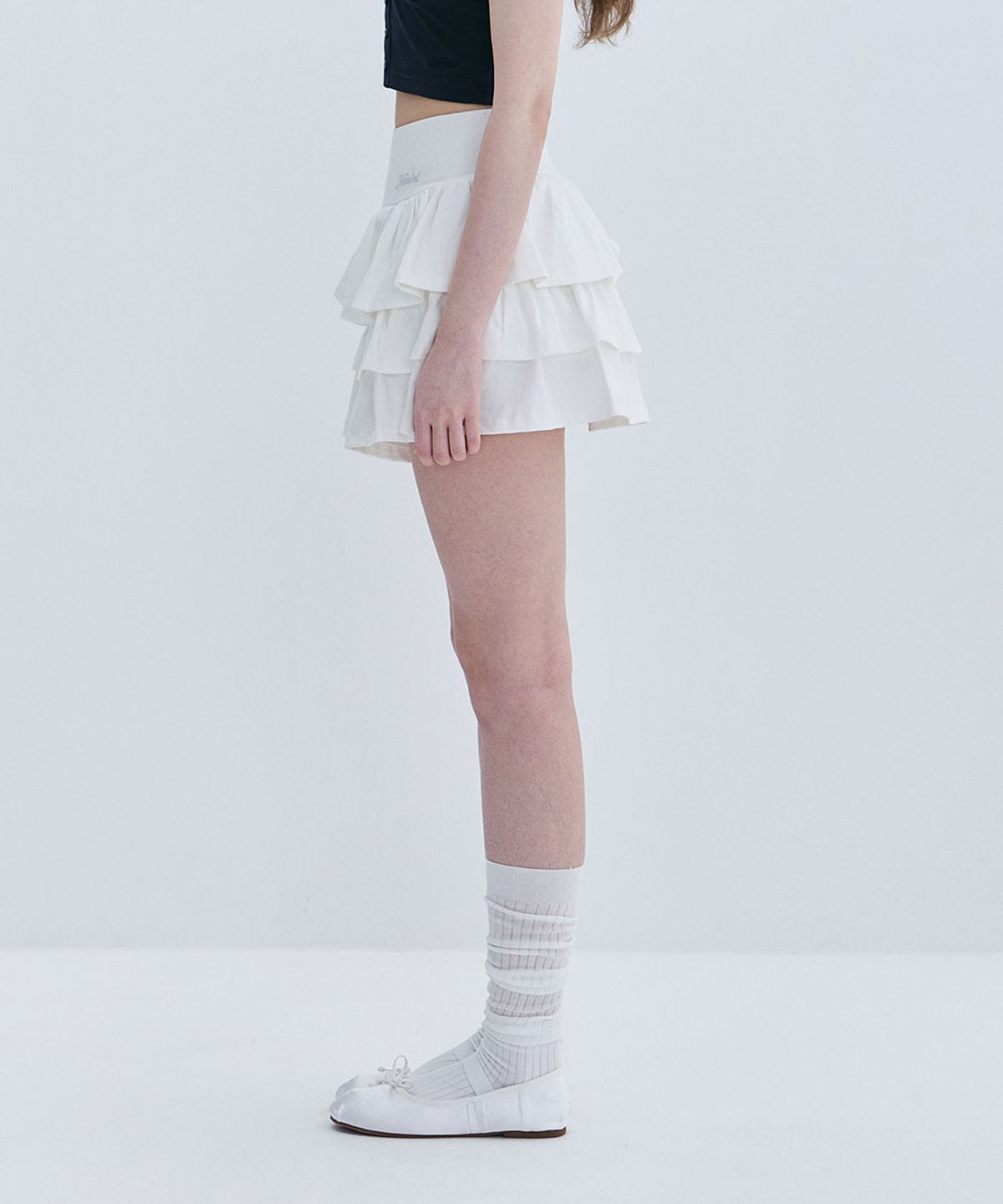모아벨(MOABEL) DOLLY VOLUME SKIRT - CREAM