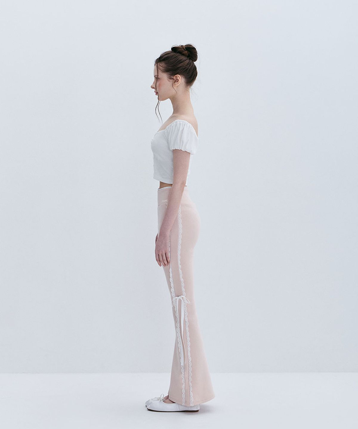 모아벨(MOABEL) CONTOUR LINE RIBBON PANTS - PINK