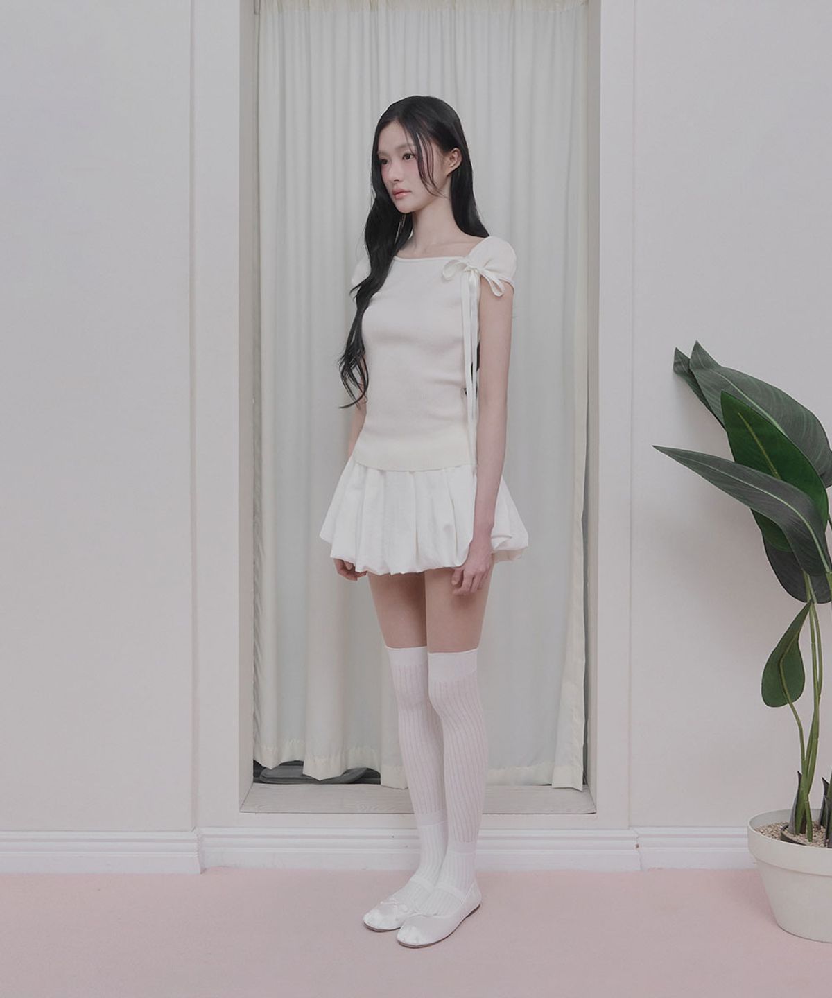 모아벨(MOABEL) BLUSH TIE KNIT - IVORY