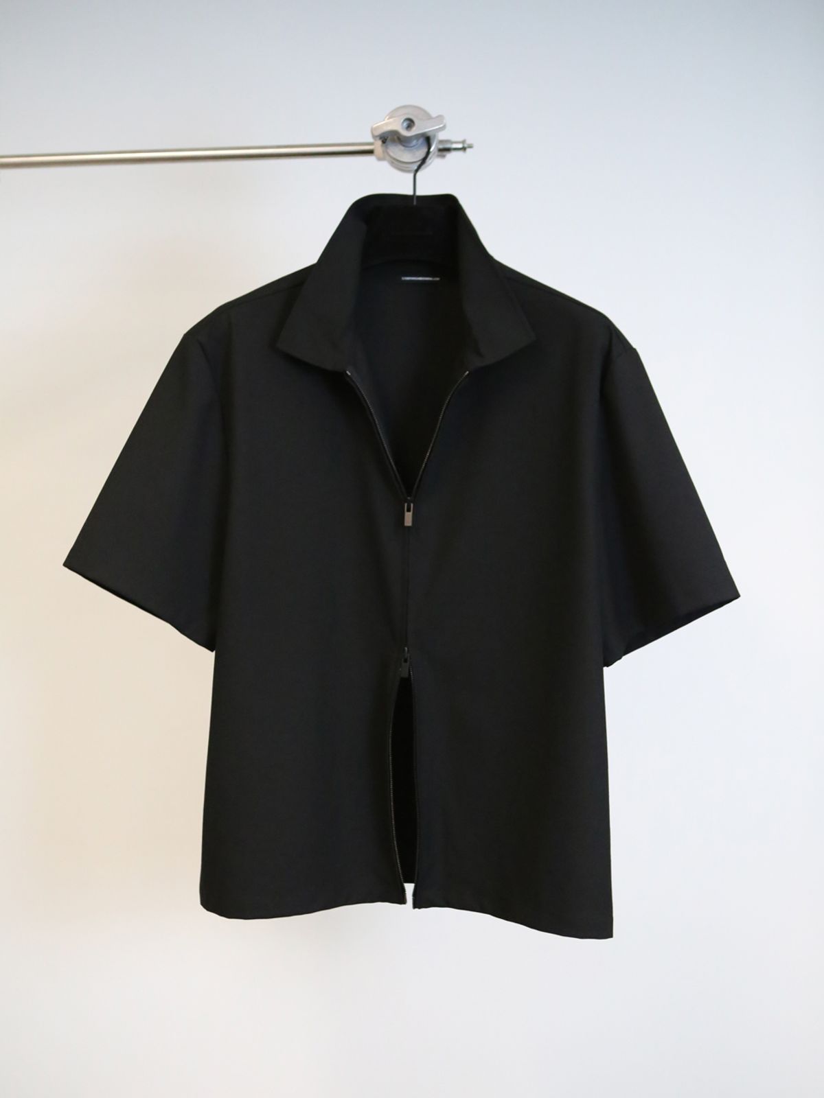 고저(GOZER) Zip-up Half Shirt Jacket