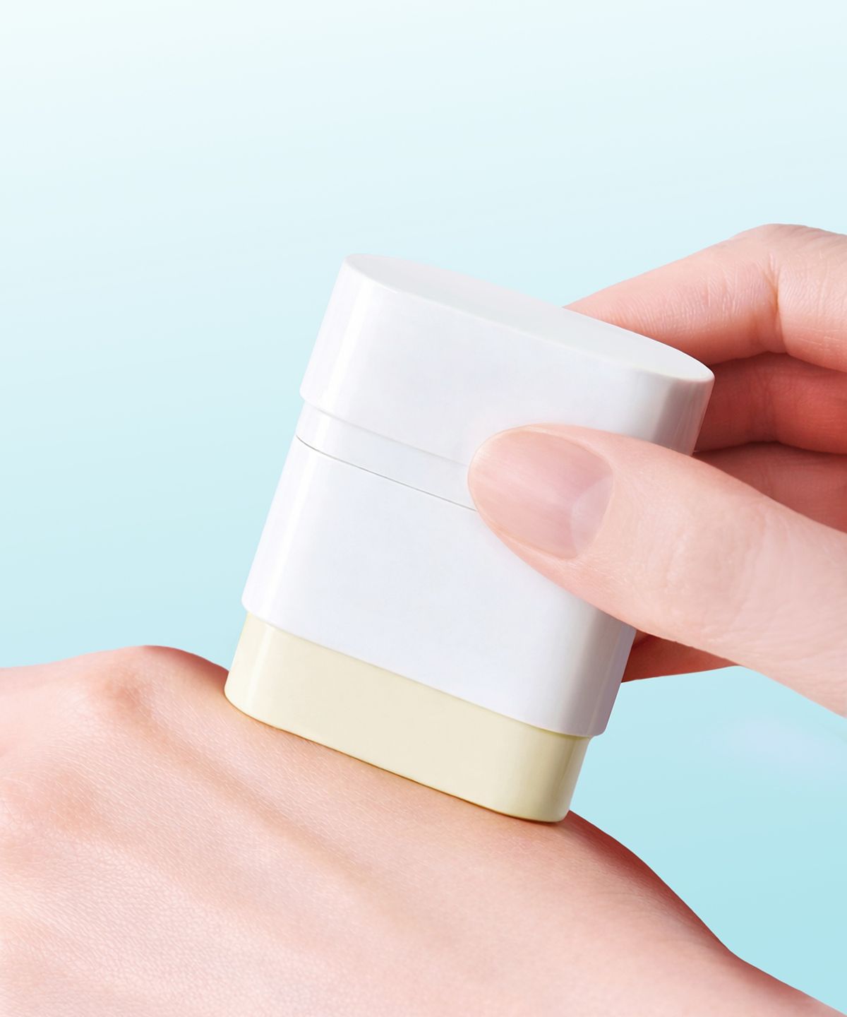 메디힐(MEDIHEAL) 마데카소사이드 선스틱 에어리 핏 (SPF 50+) 10g, 1개