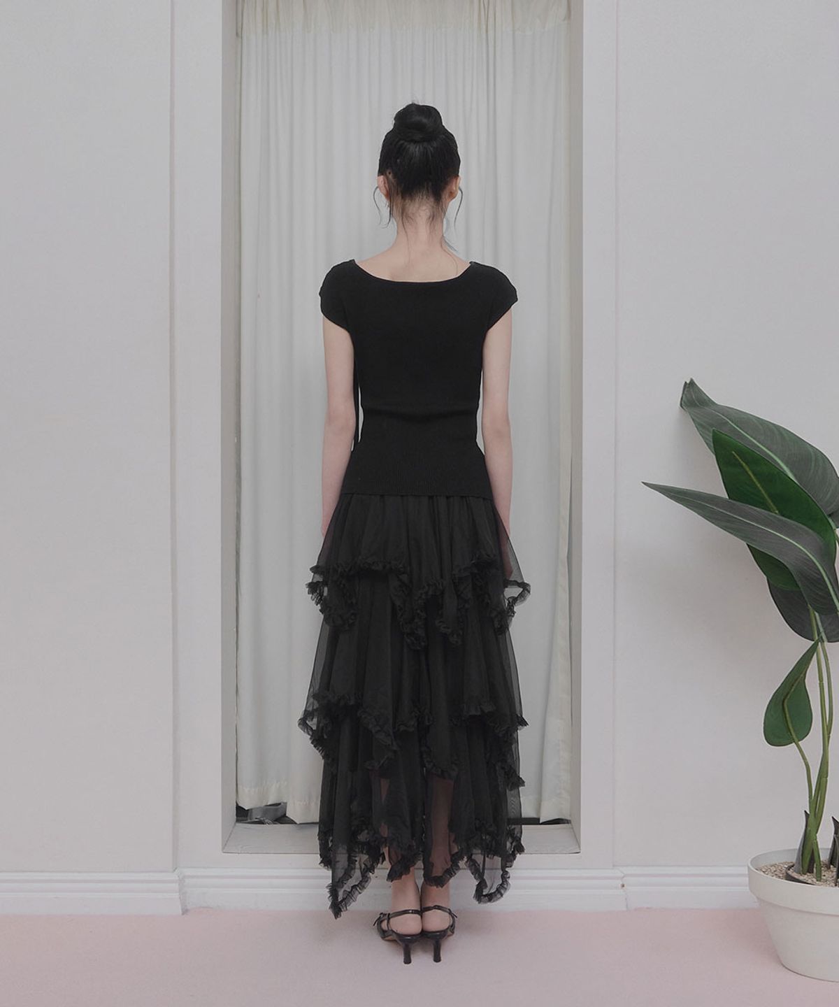 모아벨(MOABEL) BLUSH TIE KNIT - BLACK