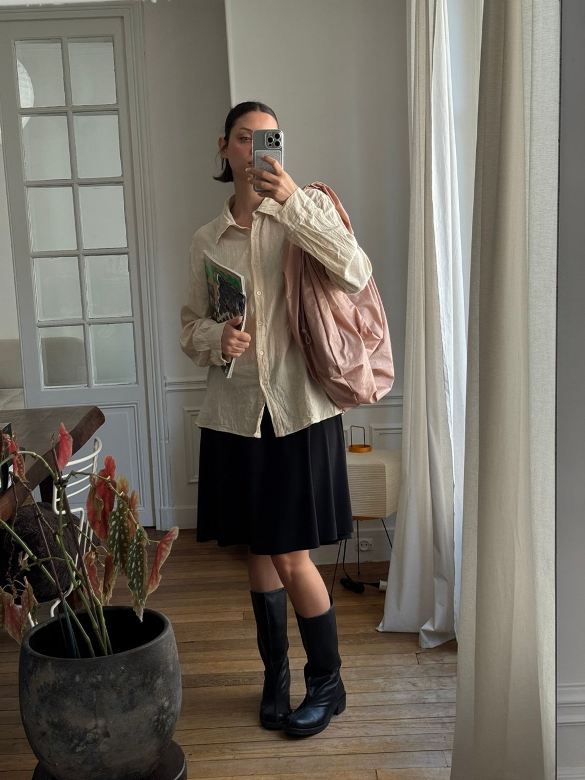 아코크(ACOC) Glossy Large Tangle Twist Bag_Ash Pink