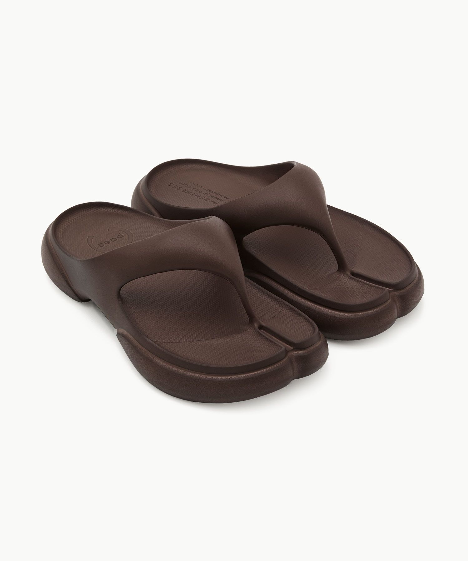 MUSINSA | PAES Flipflop 02 / Brown