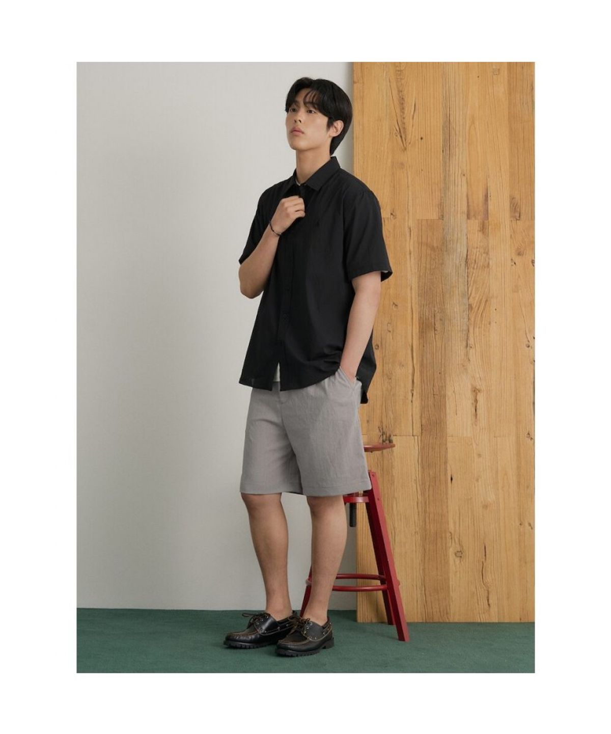 빈폴 멘(BEANPOLE MEN) 솔리드 반소매 셔츠  블랙