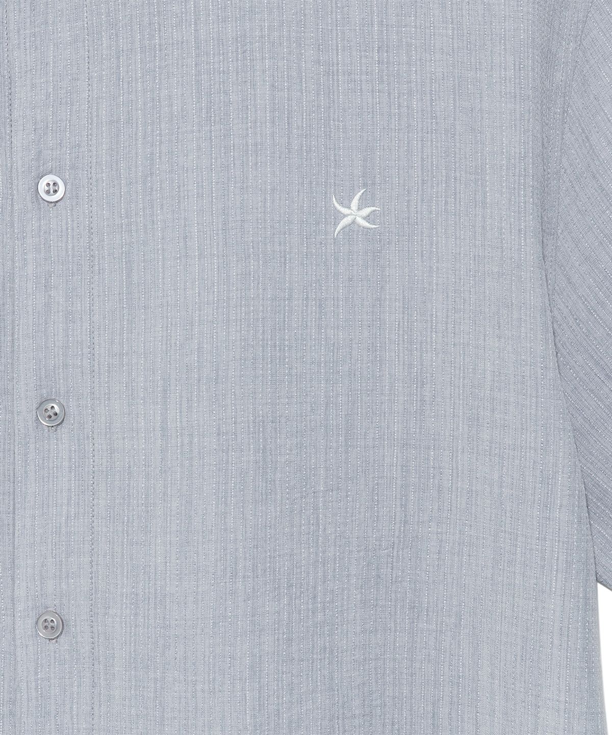 더콜디스트모먼트(THE COLDEST MOMENT) TCM mini logo textured half shirt (blue grey)